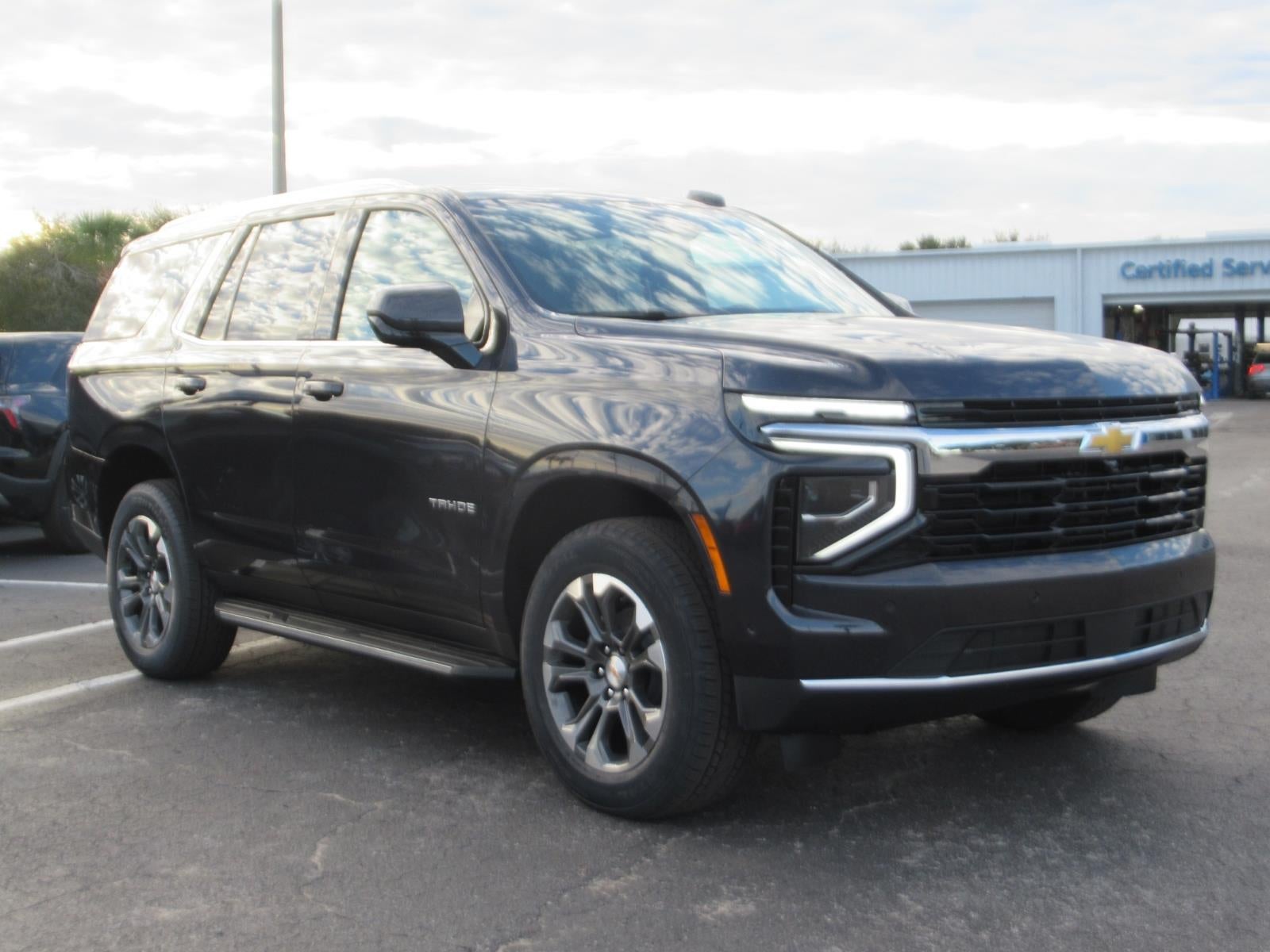 2026 Chevrolet Tahoe LS