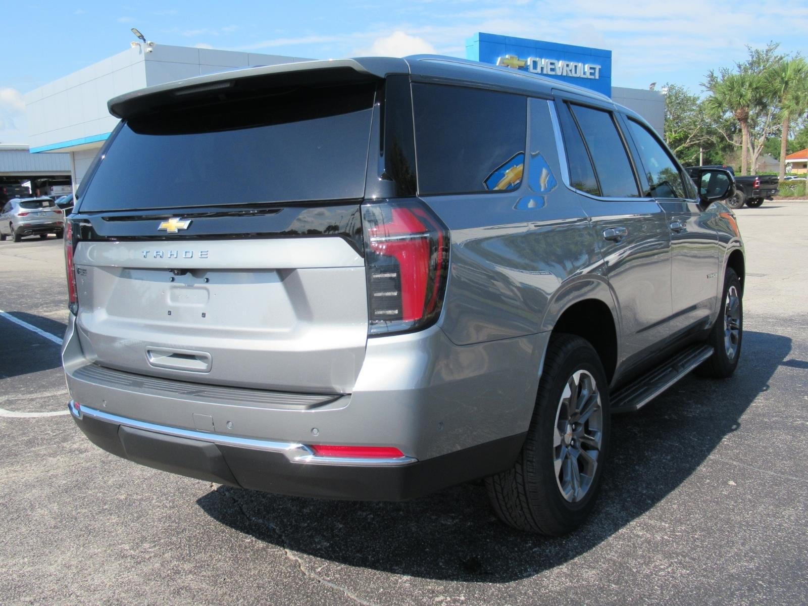 2026 Chevrolet Tahoe LS