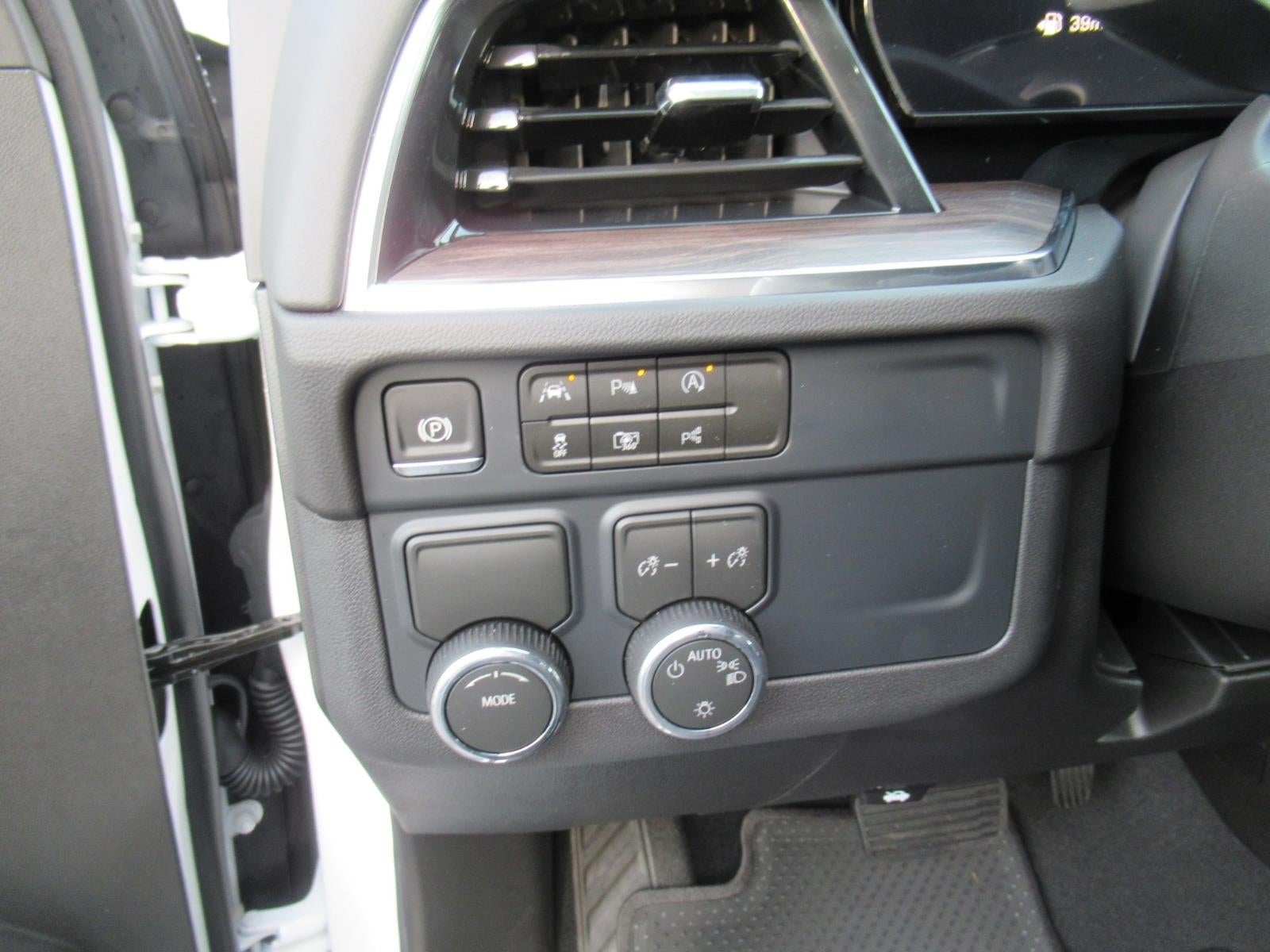 2027 Chevrolet Tahoe LT