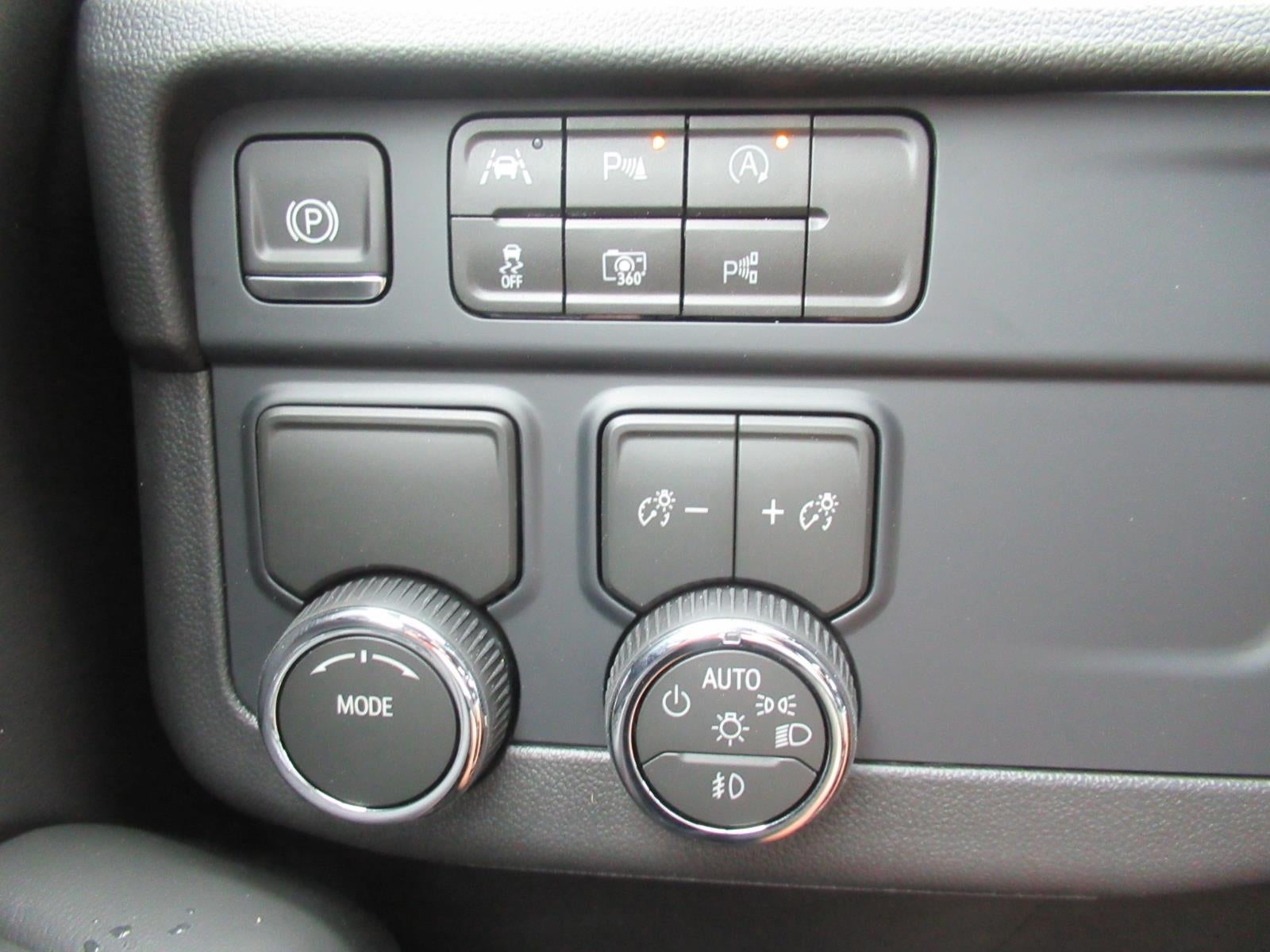 2027 Chevrolet Tahoe RST