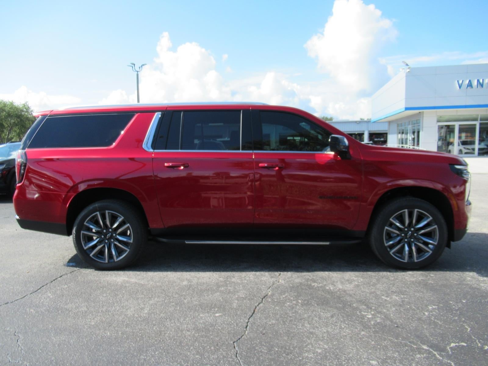 2026 Chevrolet Suburban LS