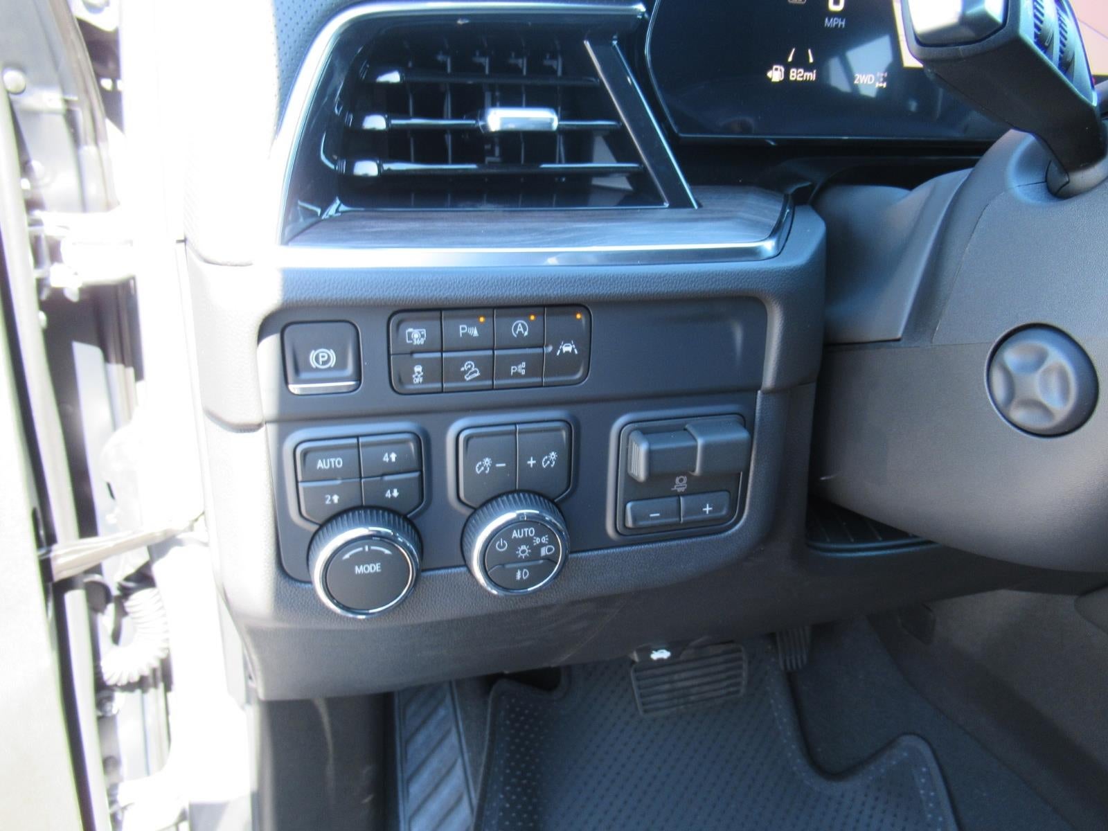 2027 Chevrolet Suburban Premier