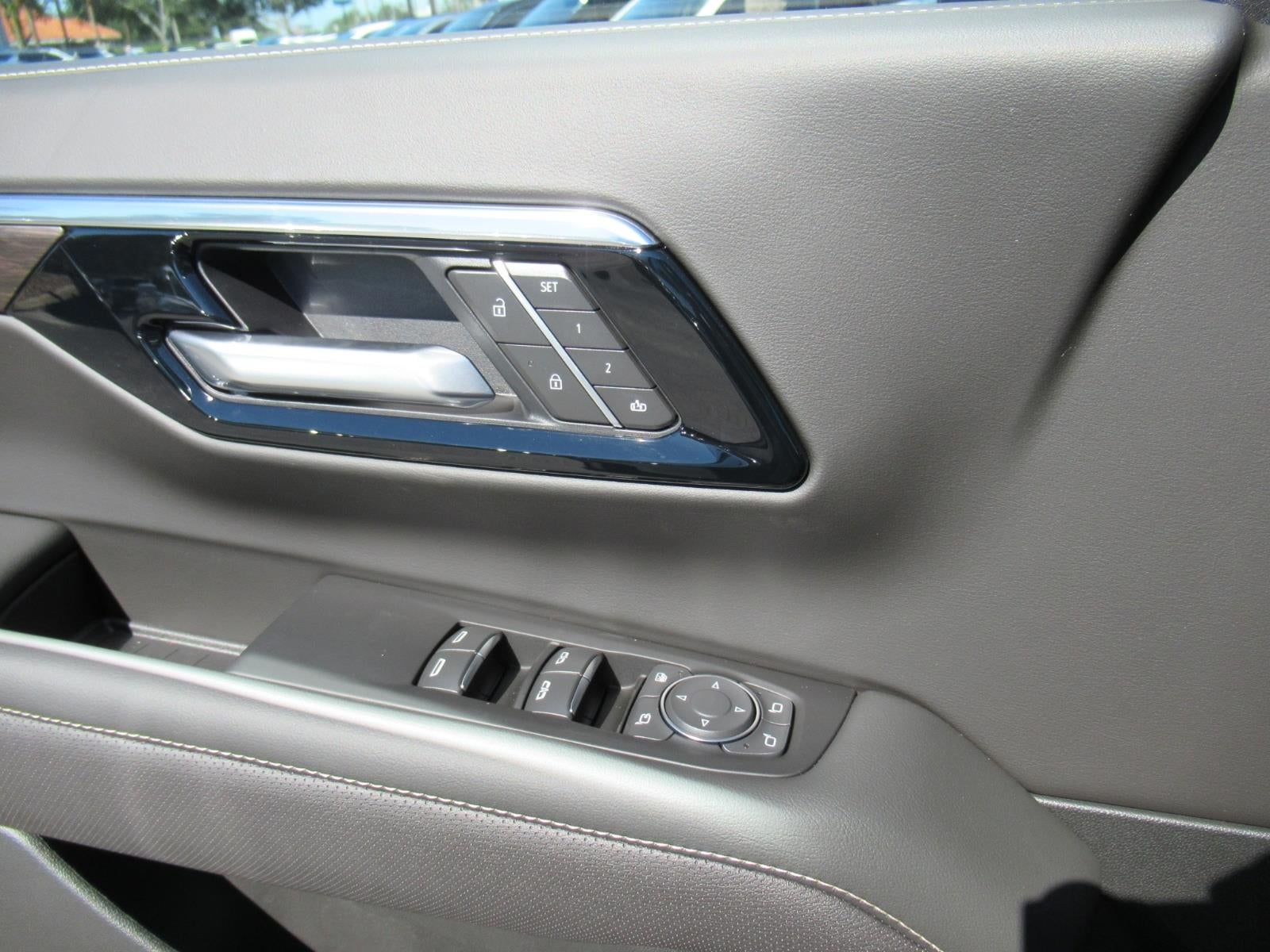 2027 Chevrolet Suburban Premier