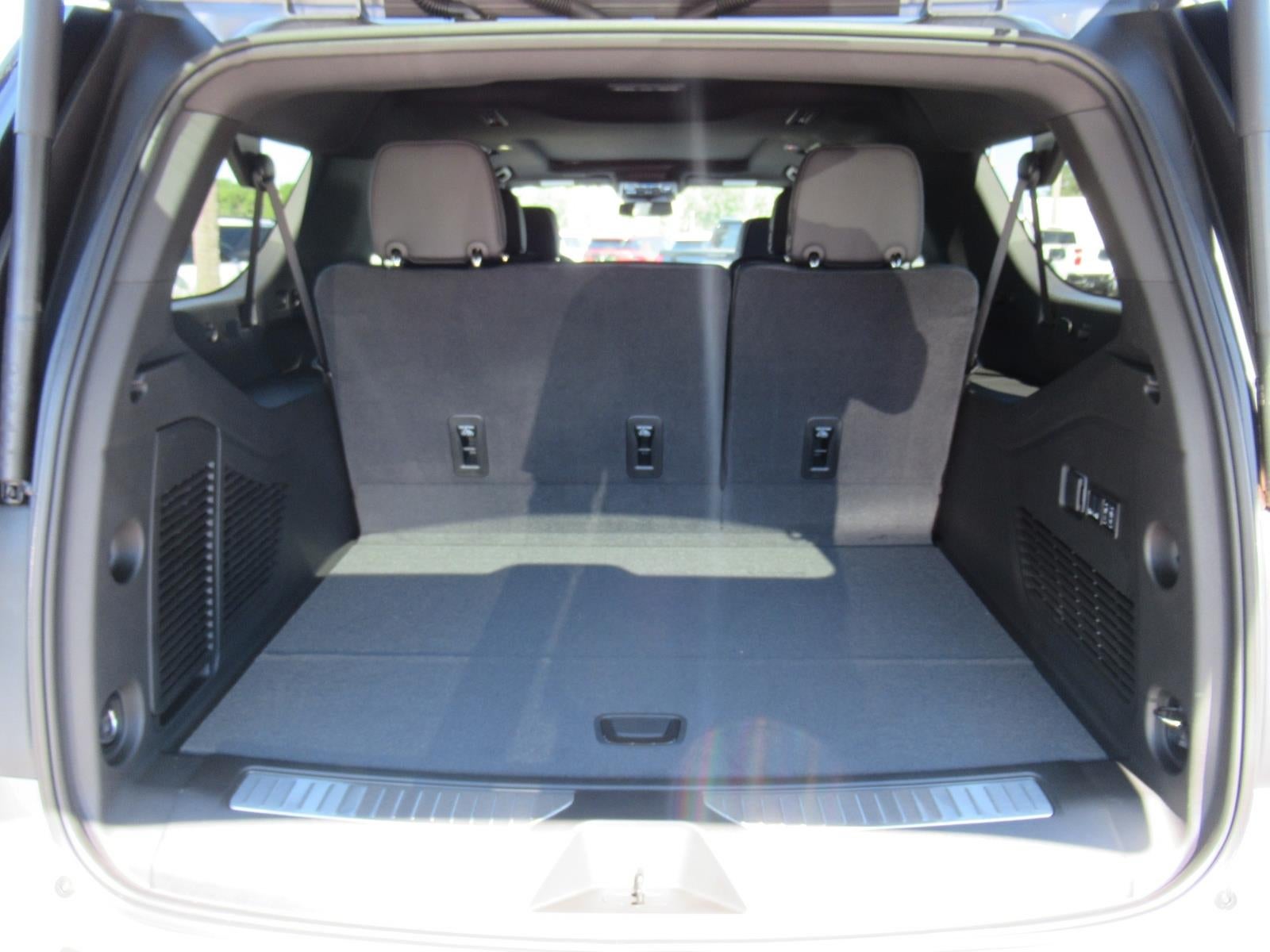 2027 Chevrolet Suburban Premier
