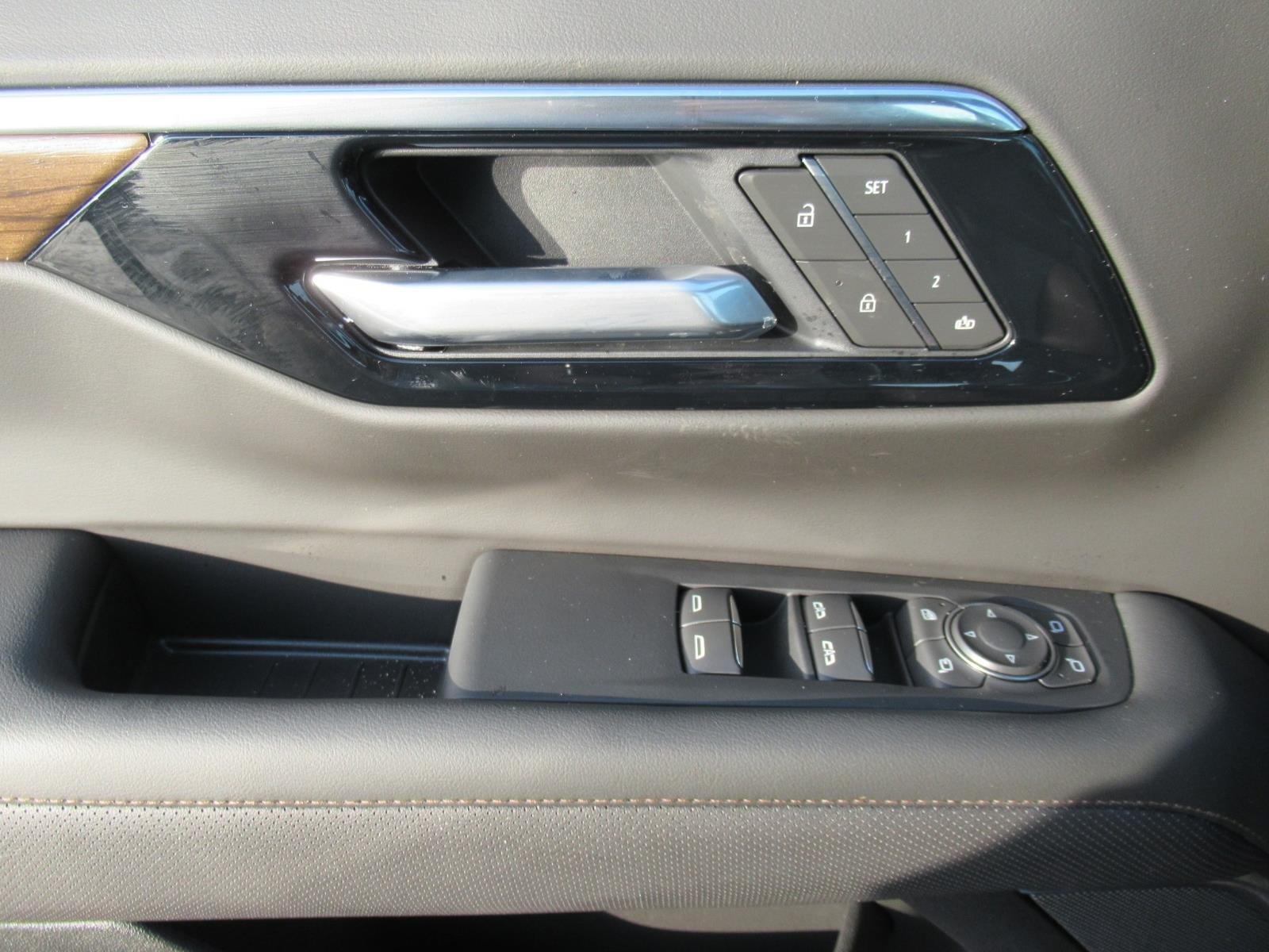 2027 Chevrolet Suburban High Country