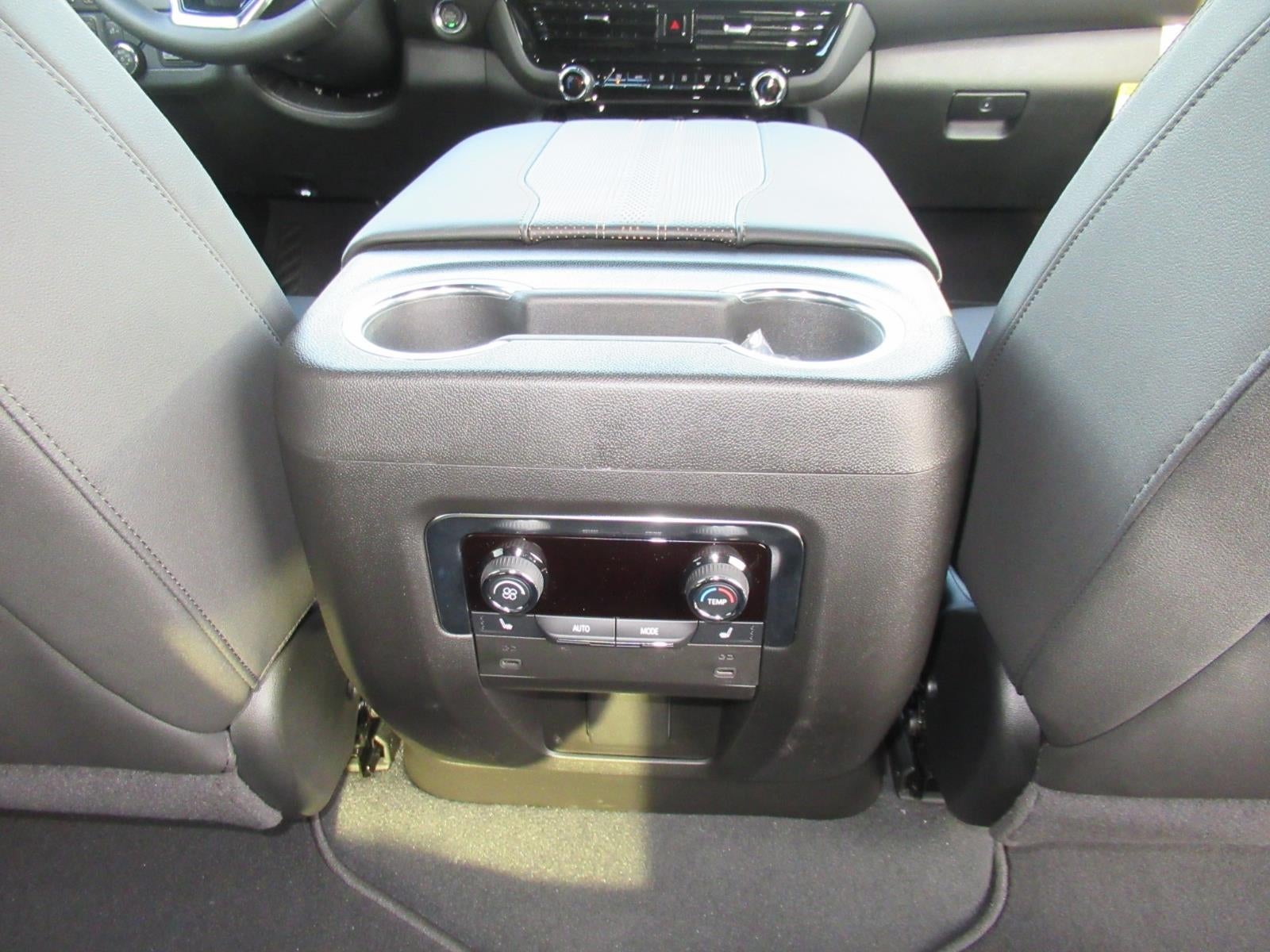 2027 Chevrolet Suburban High Country