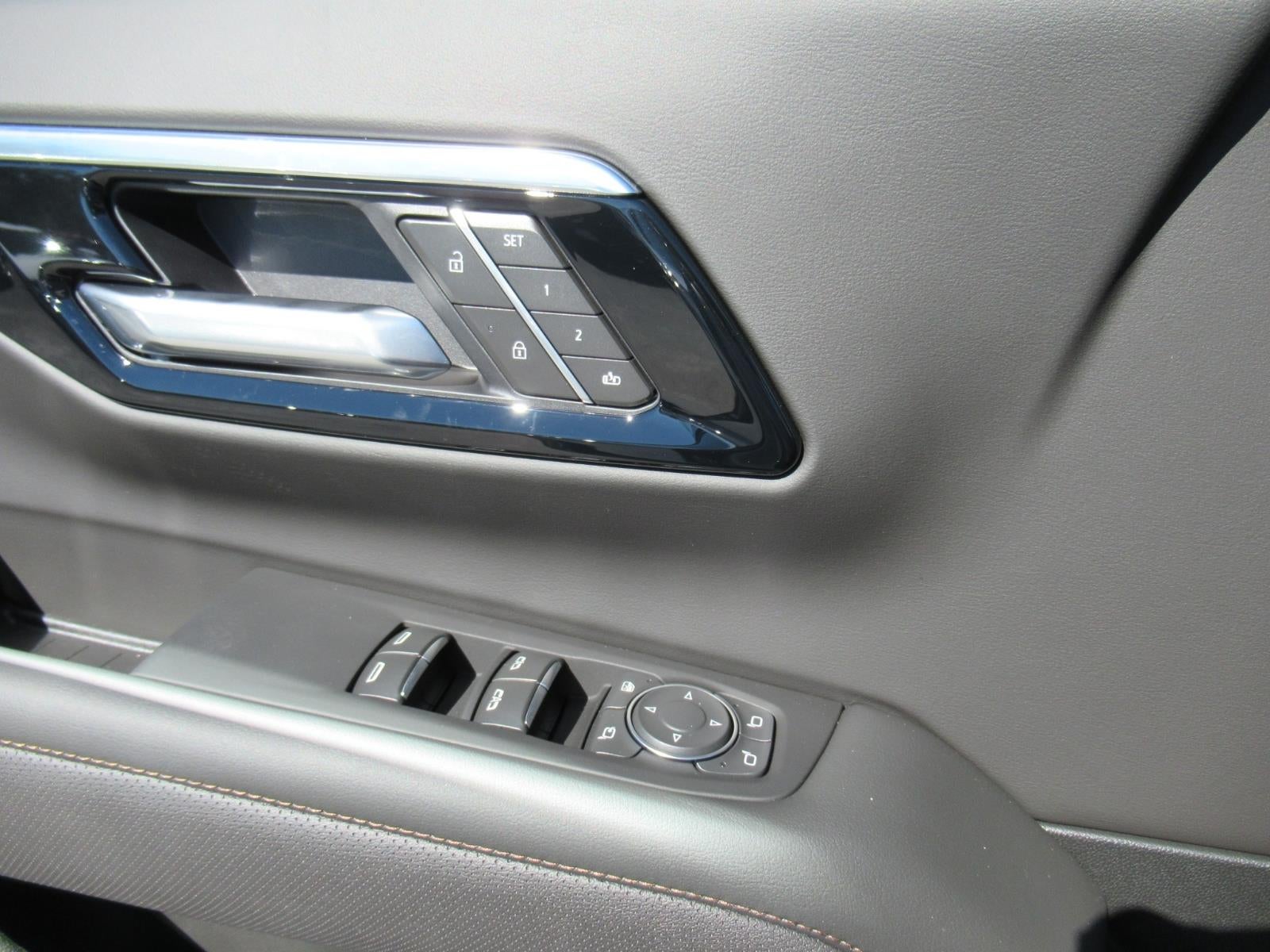 2027 Chevrolet Suburban High Country