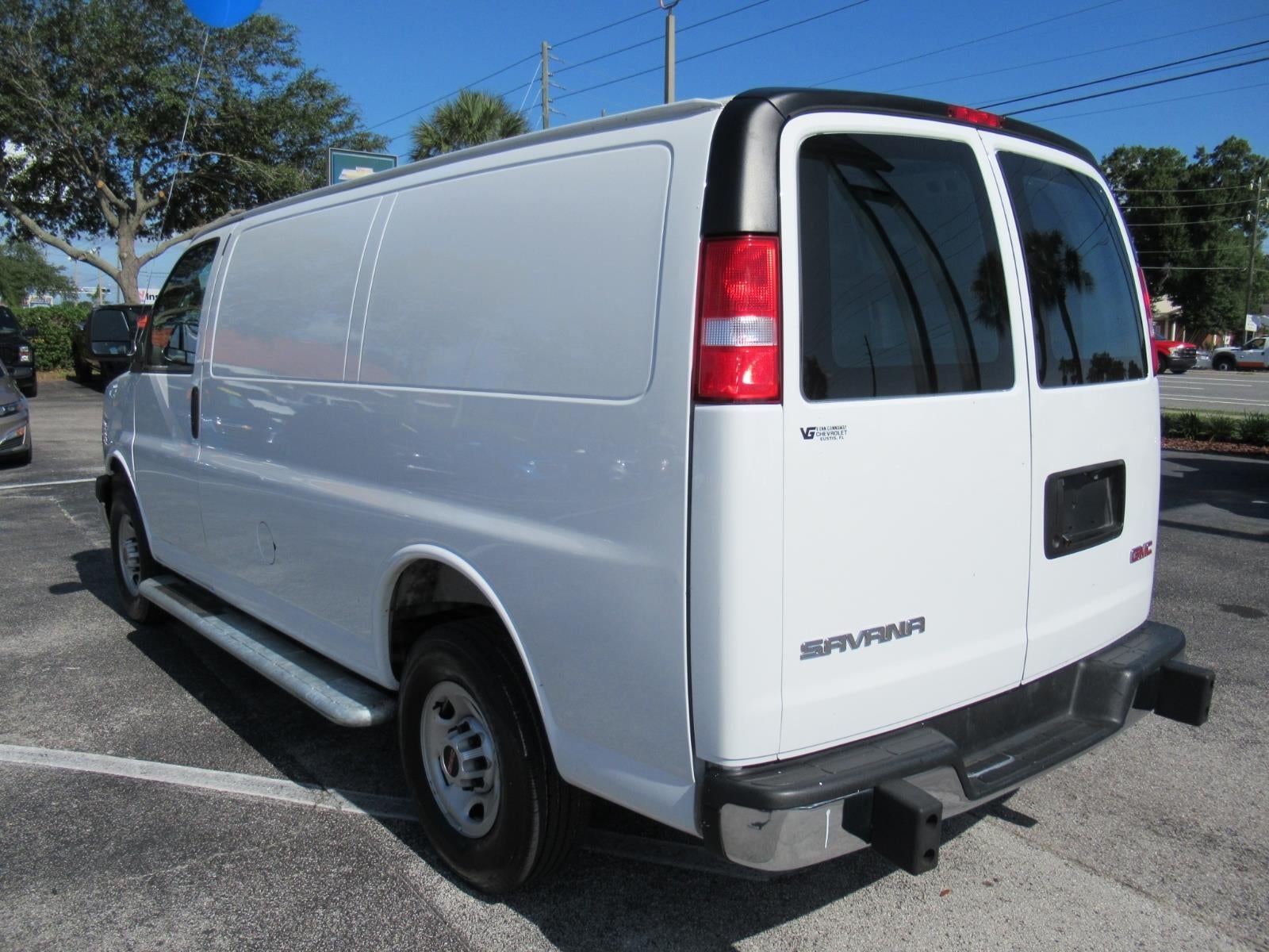 2025 GMC Savana Cargo Work Van