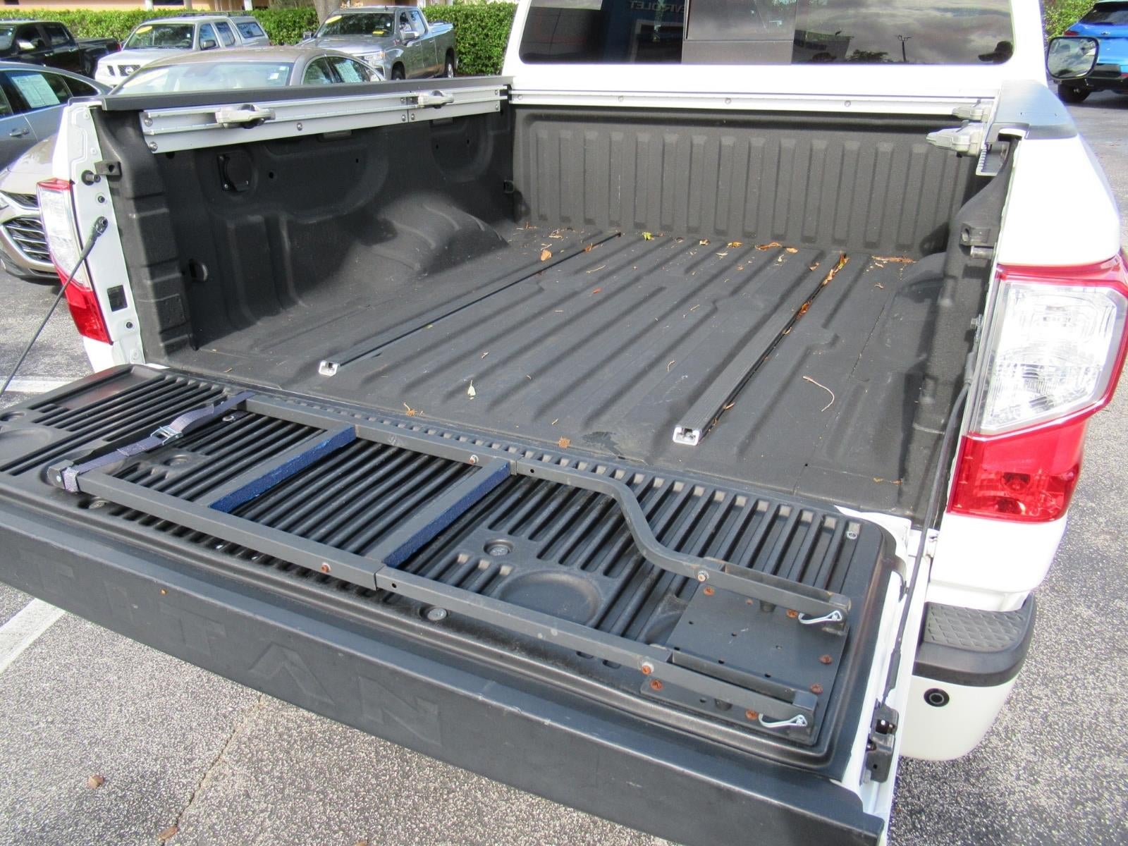 2019 Nissan Titan SL