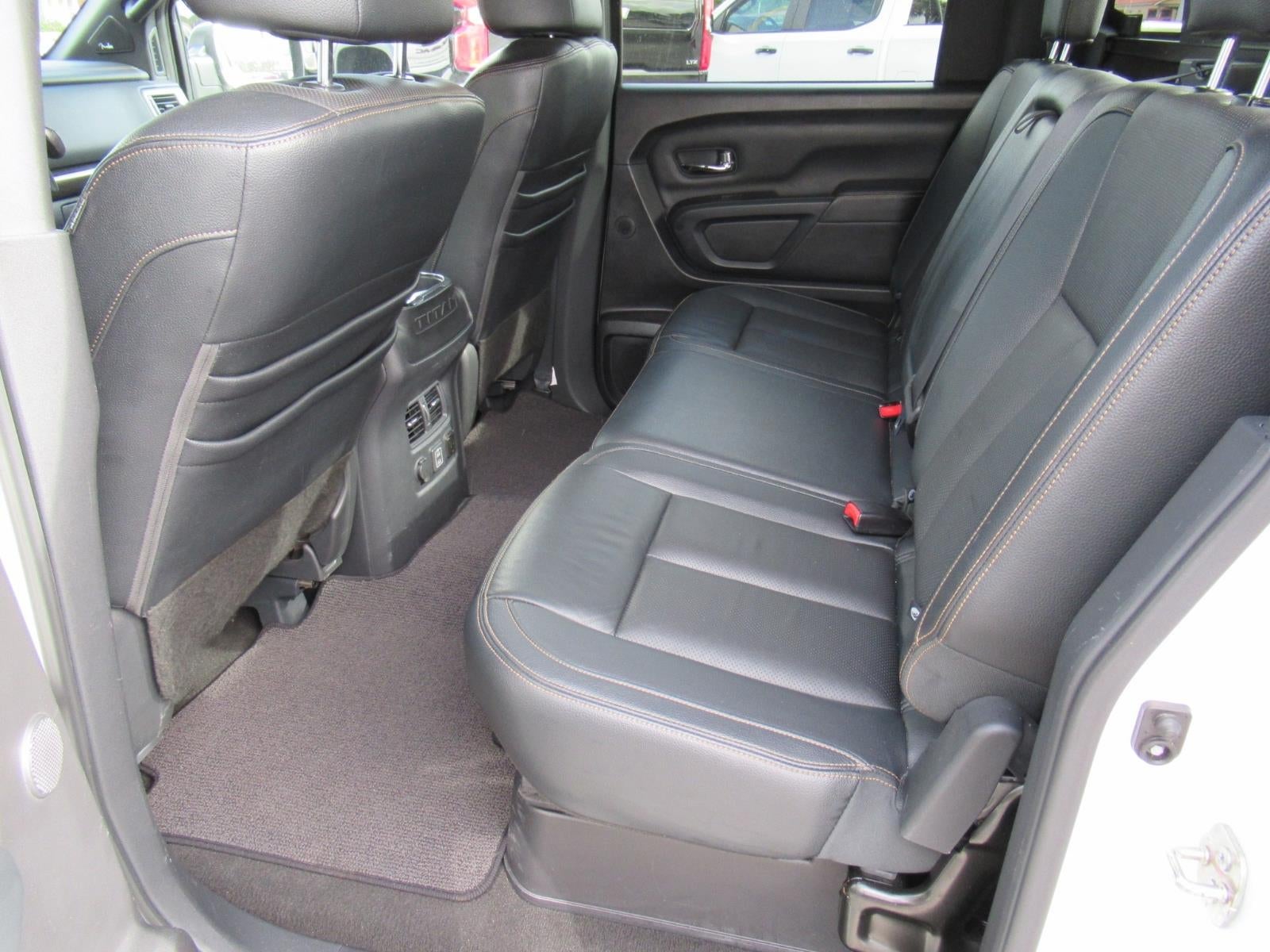 2019 Nissan Titan SL