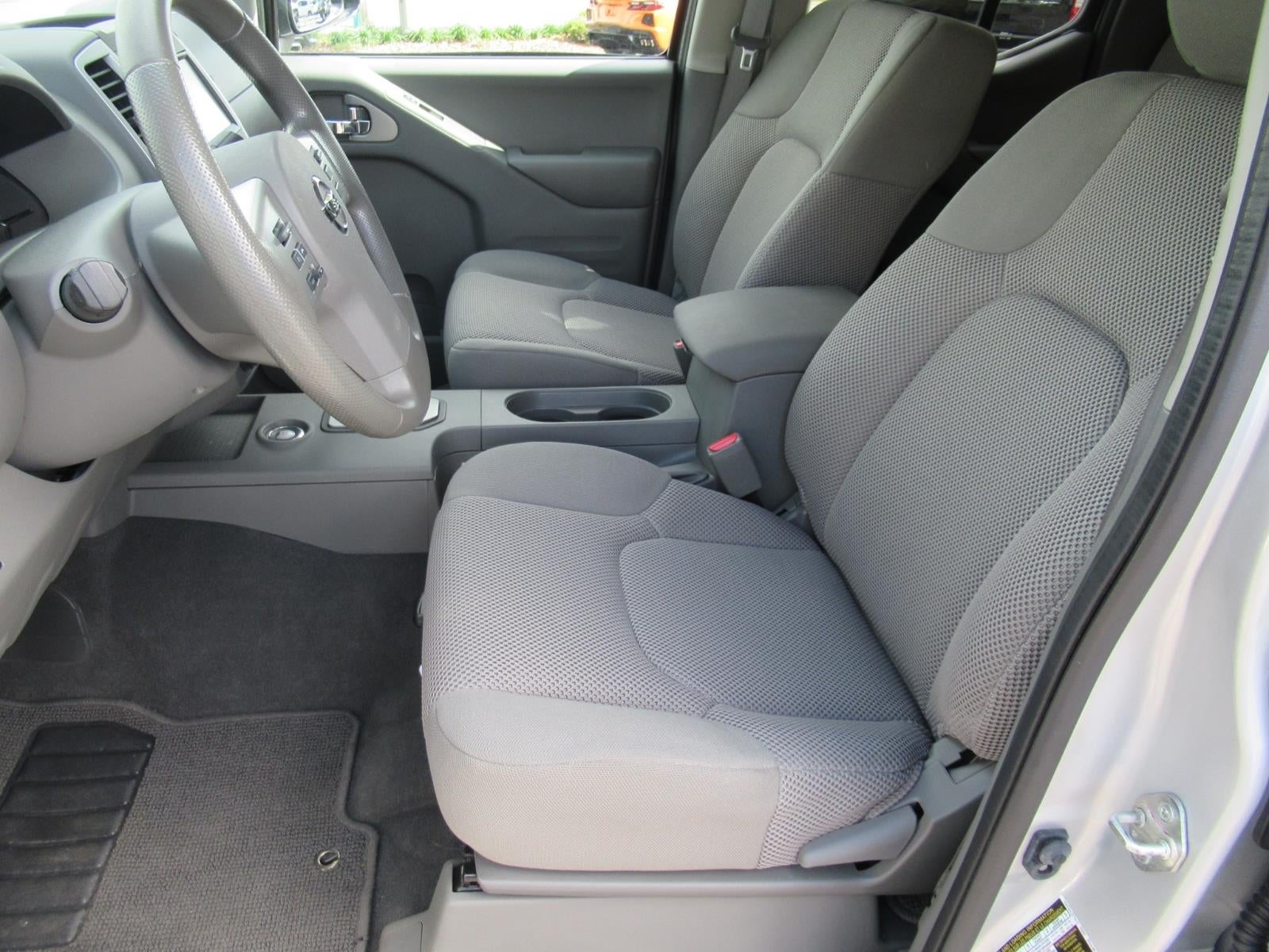 2021 Nissan Frontier SV