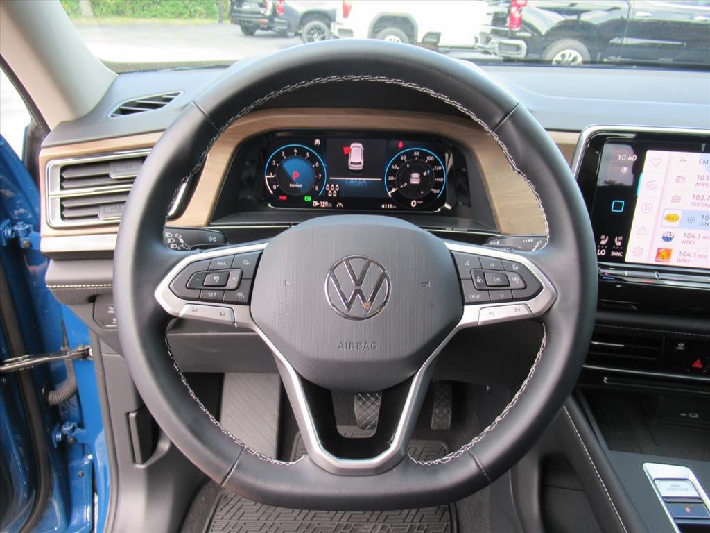2025 Volkswagen Atlas 2.0T SE