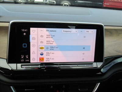 2025 Volkswagen Atlas 2.0T SE