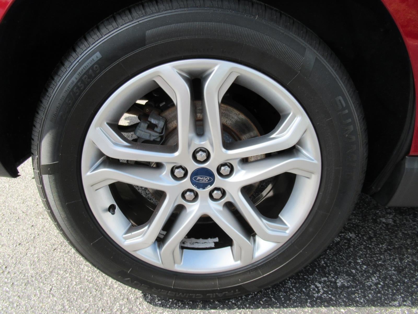 2017 Ford Edge Titanium