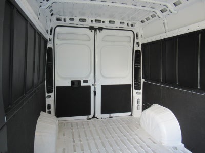 2026 RAM ProMaster Cargo Van Tradesman