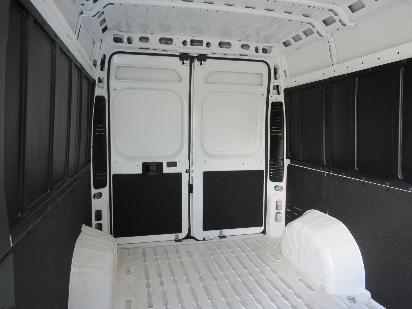 2026 RAM ProMaster Cargo Van Tradesman