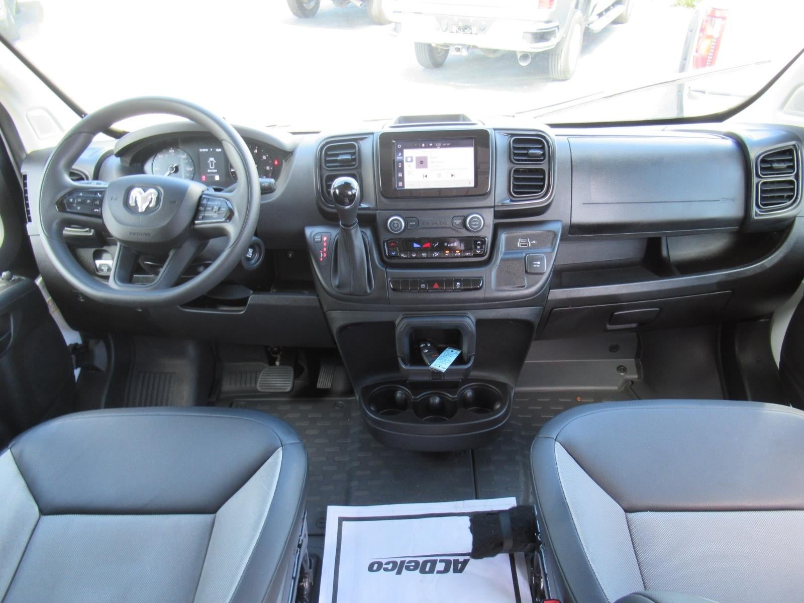 2026 RAM ProMaster Cargo Van Tradesman