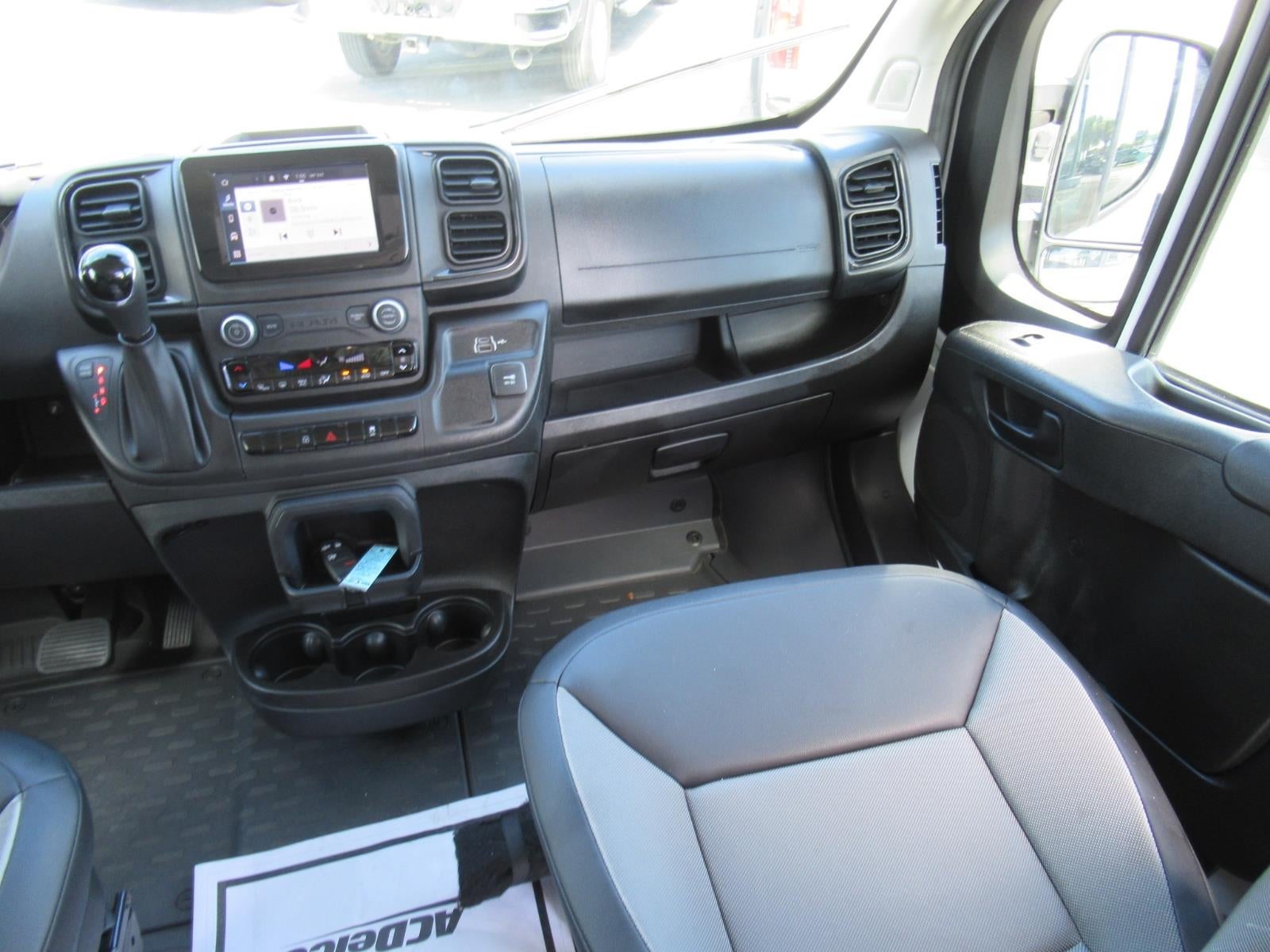 2026 RAM ProMaster Cargo Van Tradesman