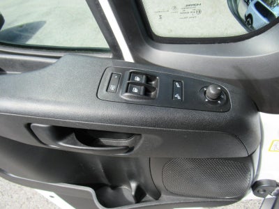 2026 RAM ProMaster Cargo Van Tradesman