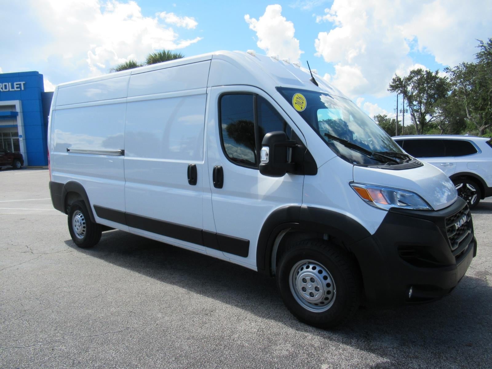 2026 RAM ProMaster Cargo Van Tradesman