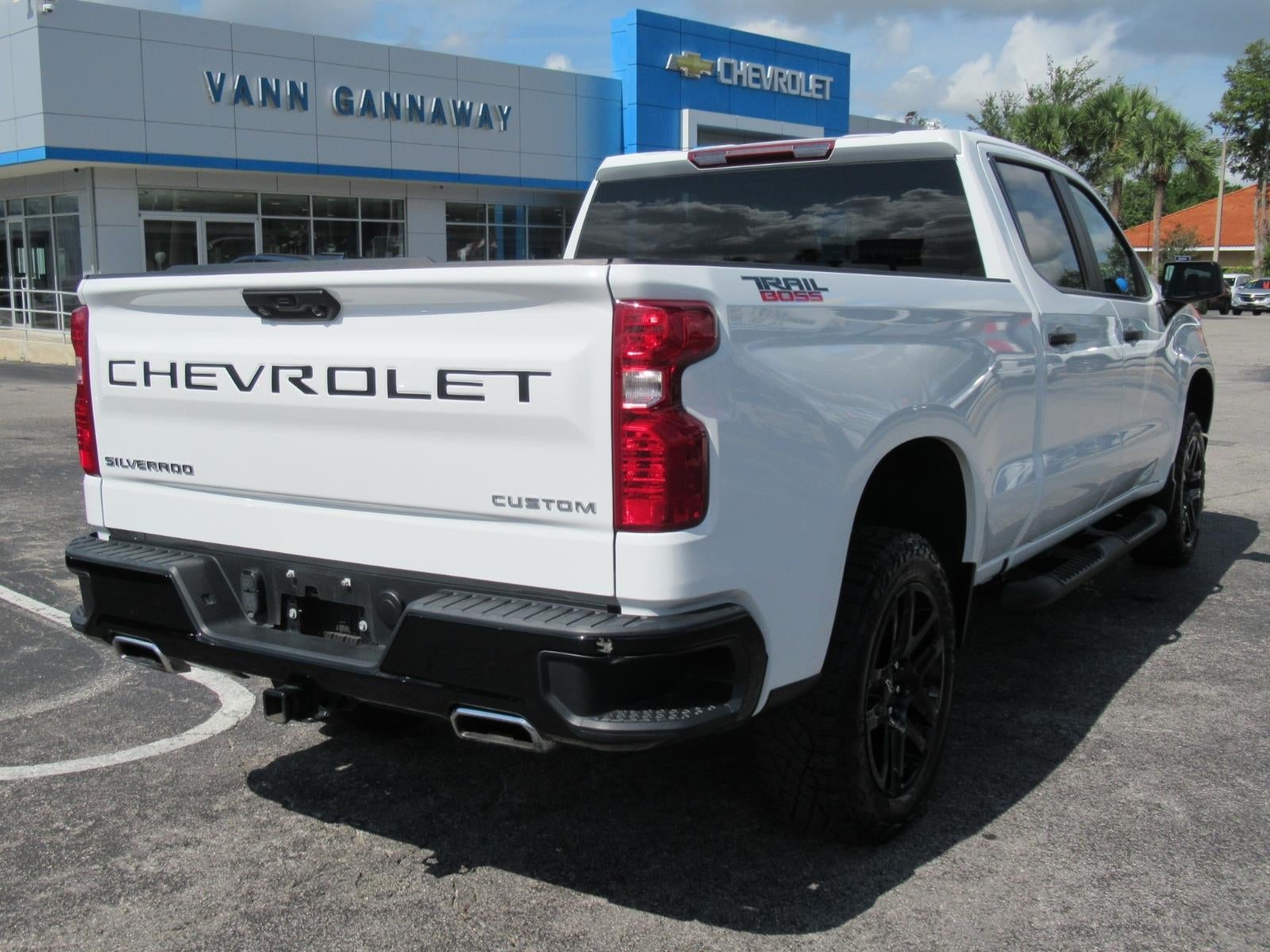 2024 Chevrolet Silverado 1500 Custom Trail Boss