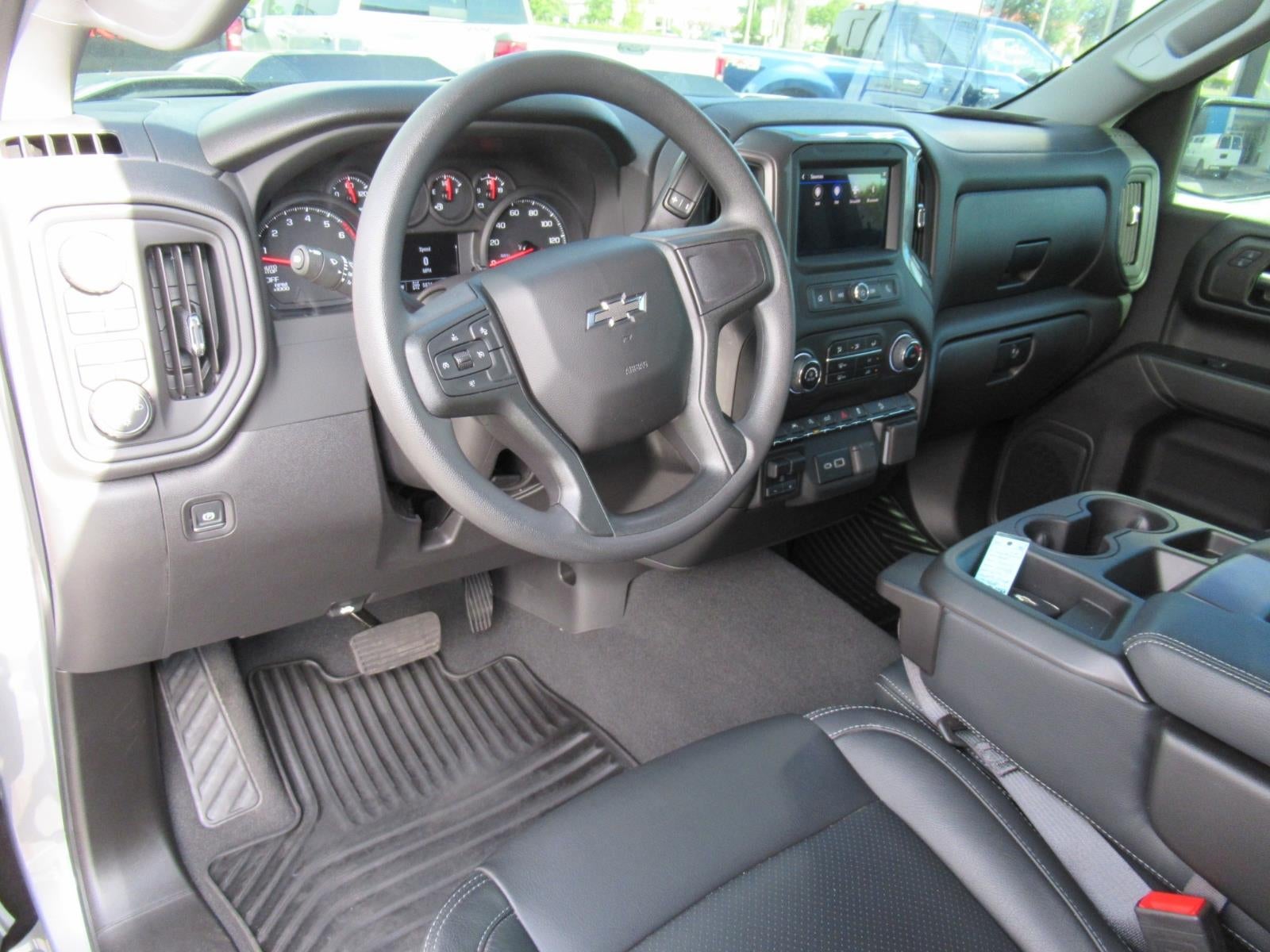 2025 Chevrolet Silverado 1500 Custom Trail Boss