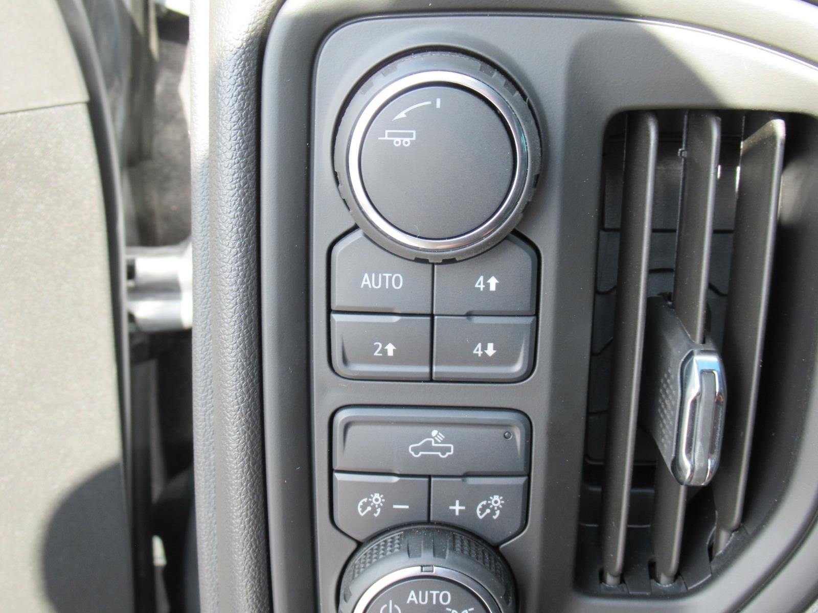 2025 Chevrolet Silverado 1500 Custom Trail Boss