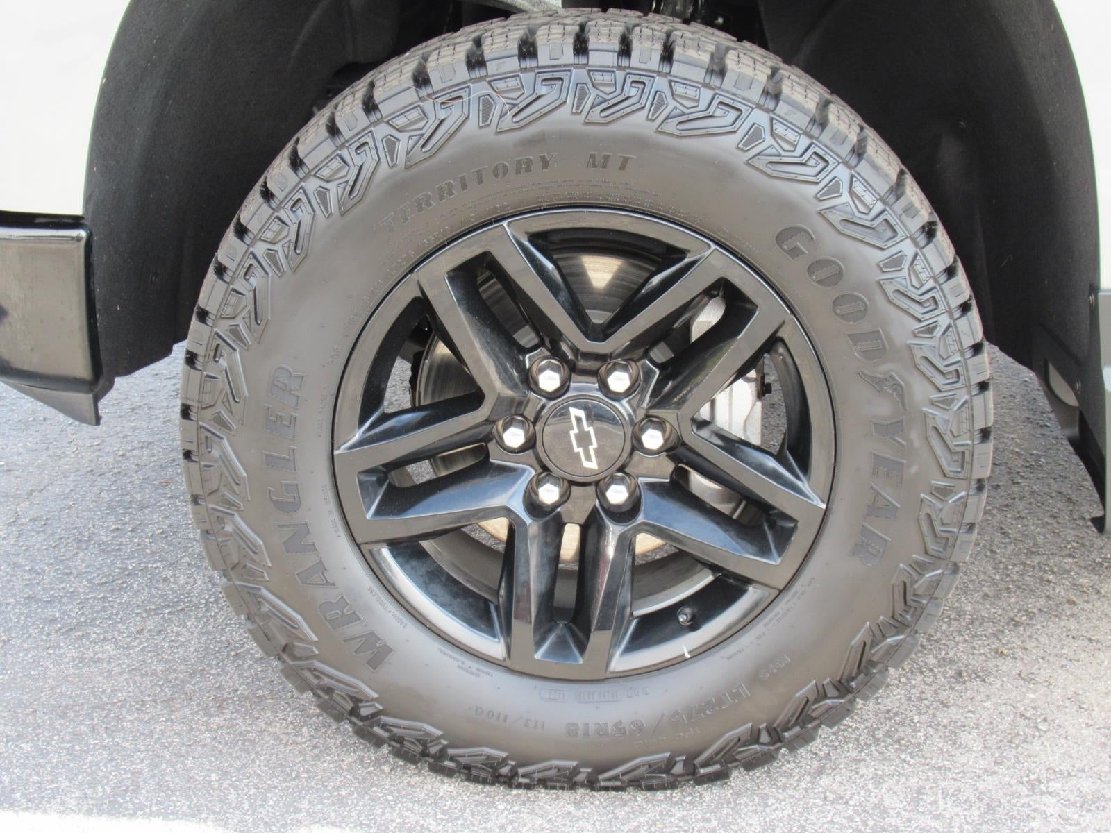 2025 Chevrolet Silverado 1500 Custom Trail Boss