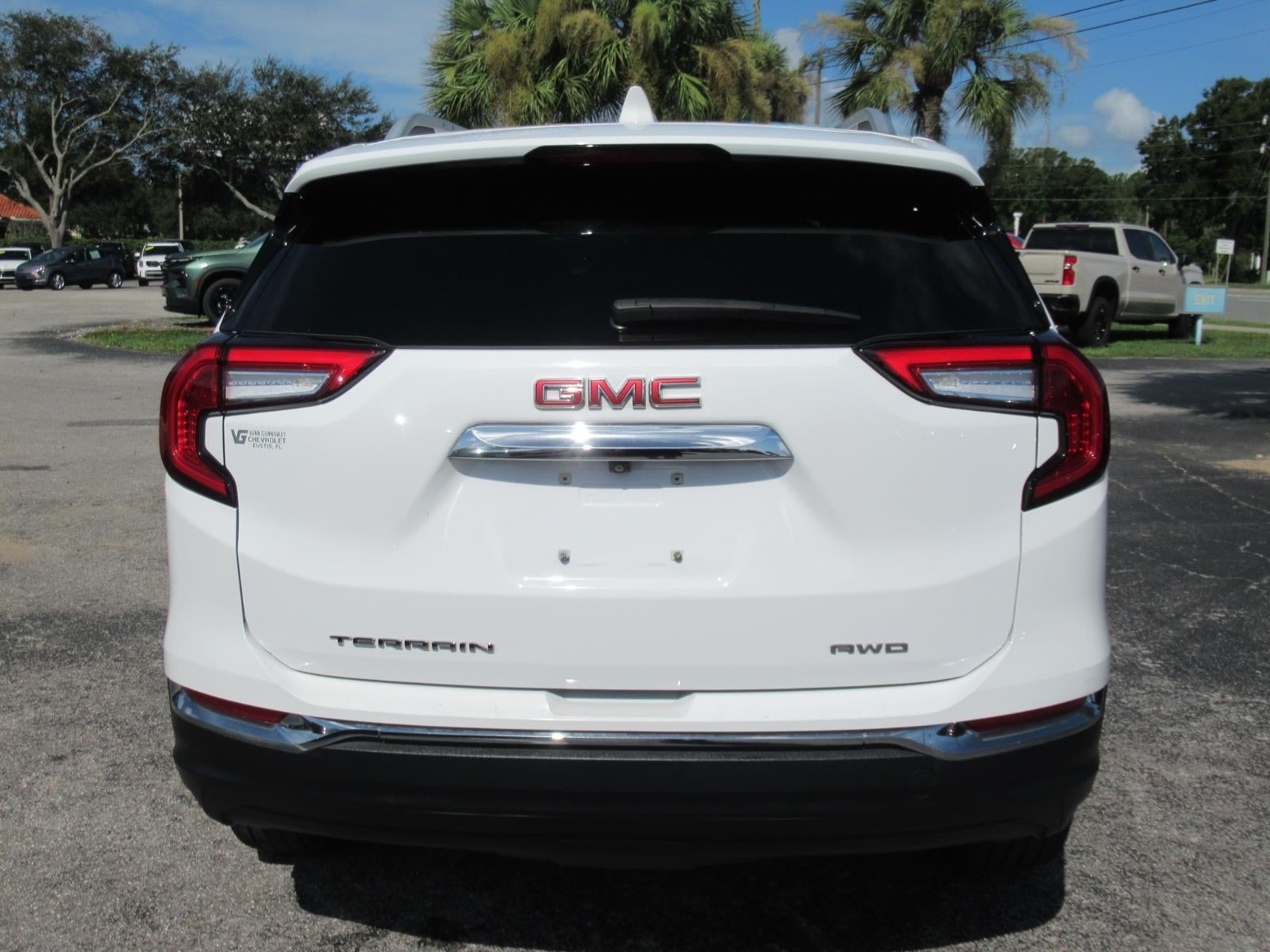 2024 GMC Terrain SLT