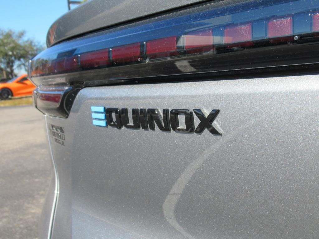 2025 Chevrolet Equinox EV RS