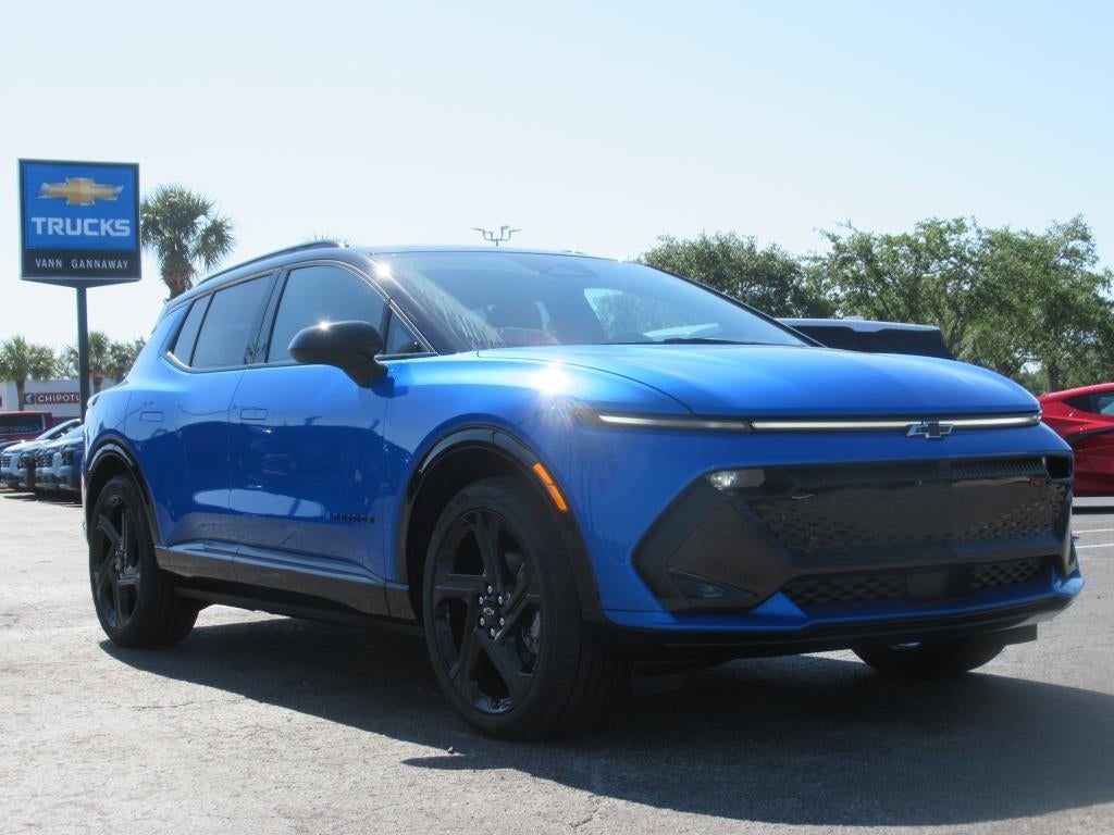 2025 Chevrolet Equinox EV RS