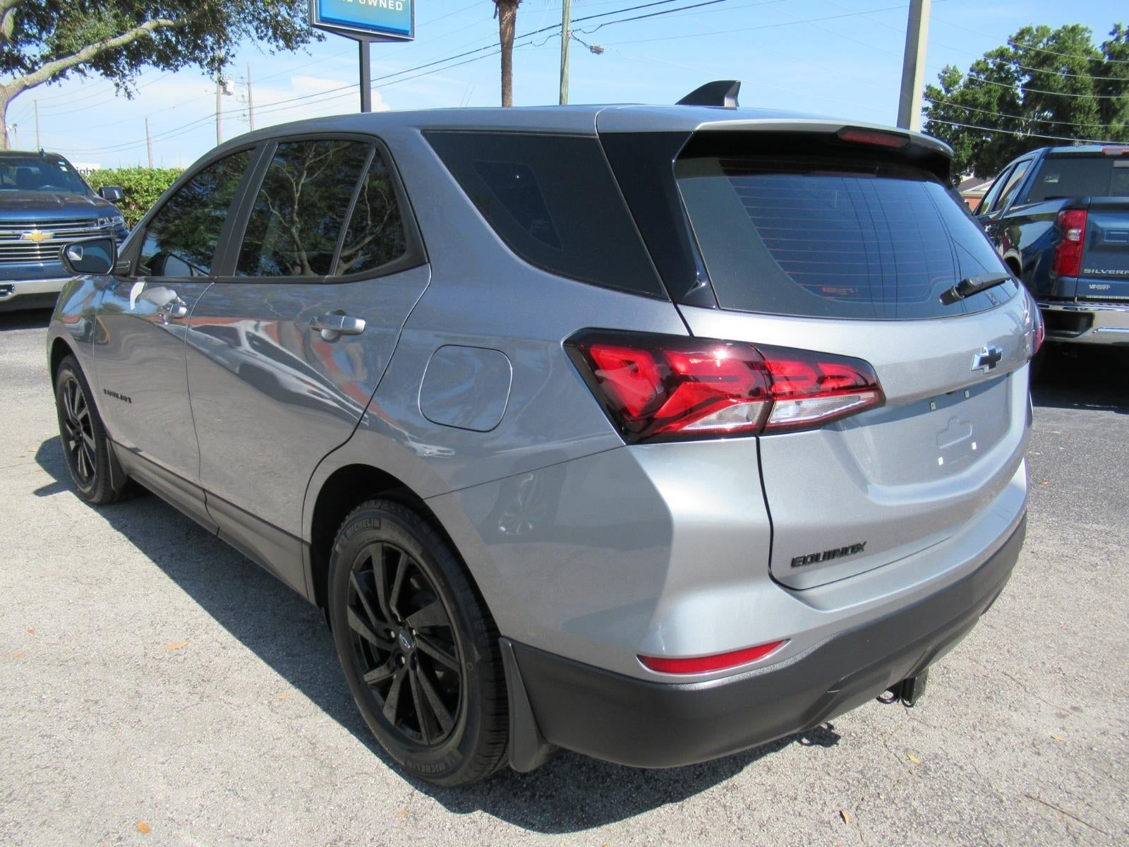 2023 Chevrolet Equinox LS