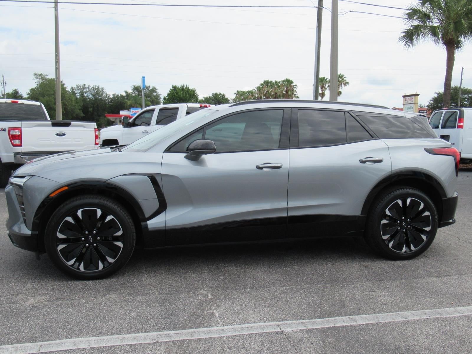 Used 2024 Chevrolet Blazer EV RS with VIN 3GNKDCRJ9RS171160 for sale in Eustis, FL