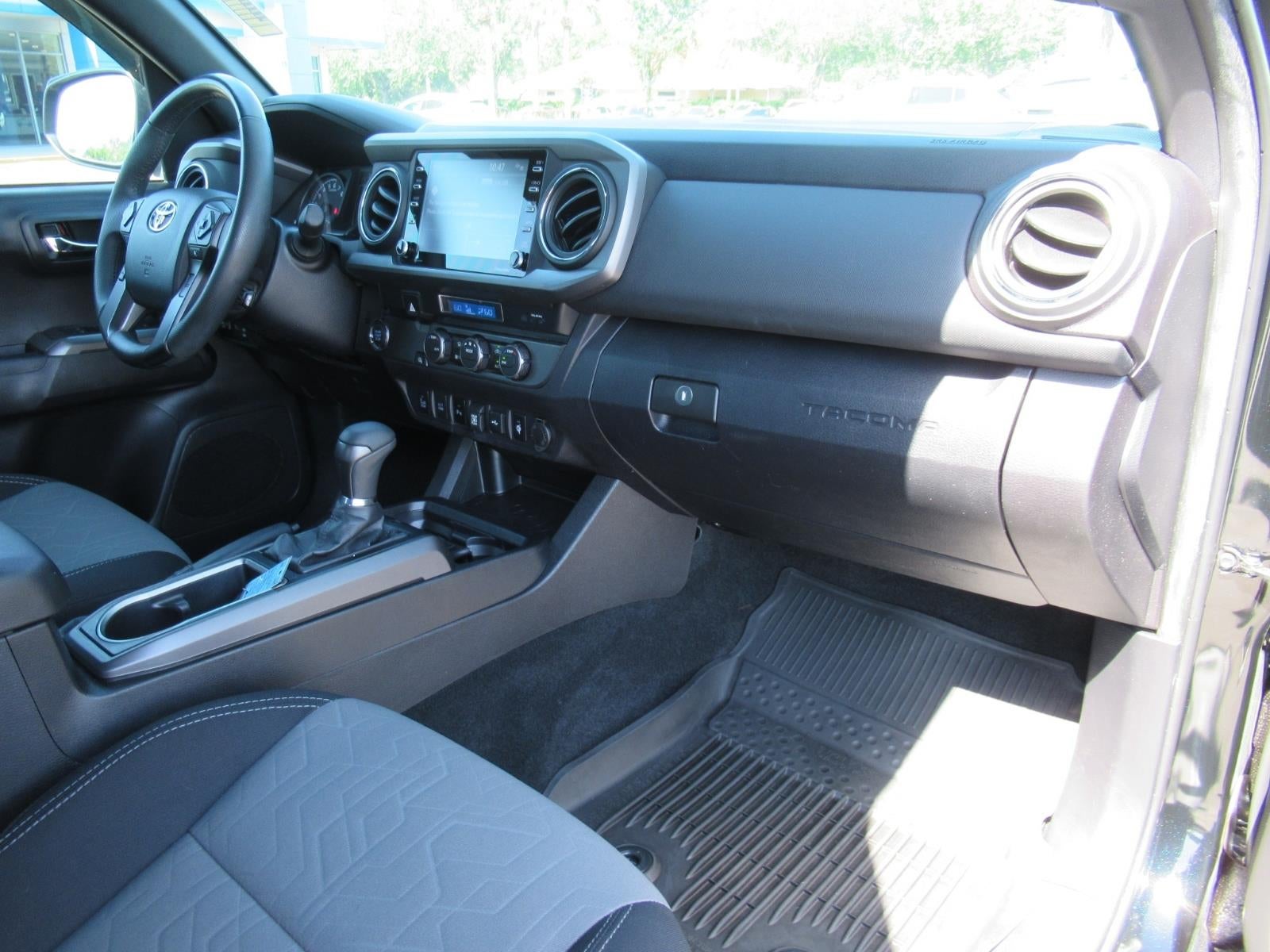 2022 Toyota Tacoma 2WD SR5