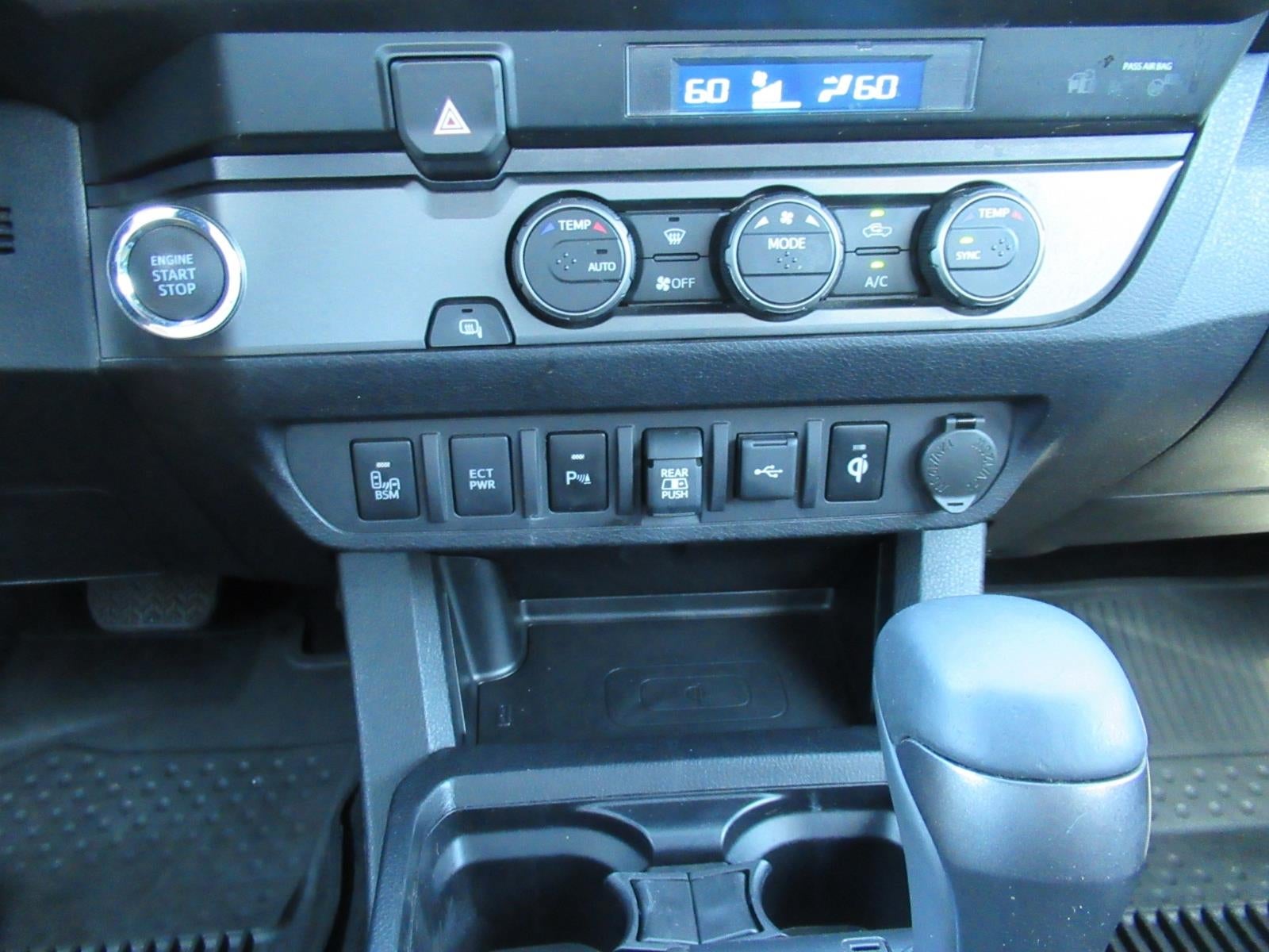 2022 Toyota Tacoma 2WD SR5