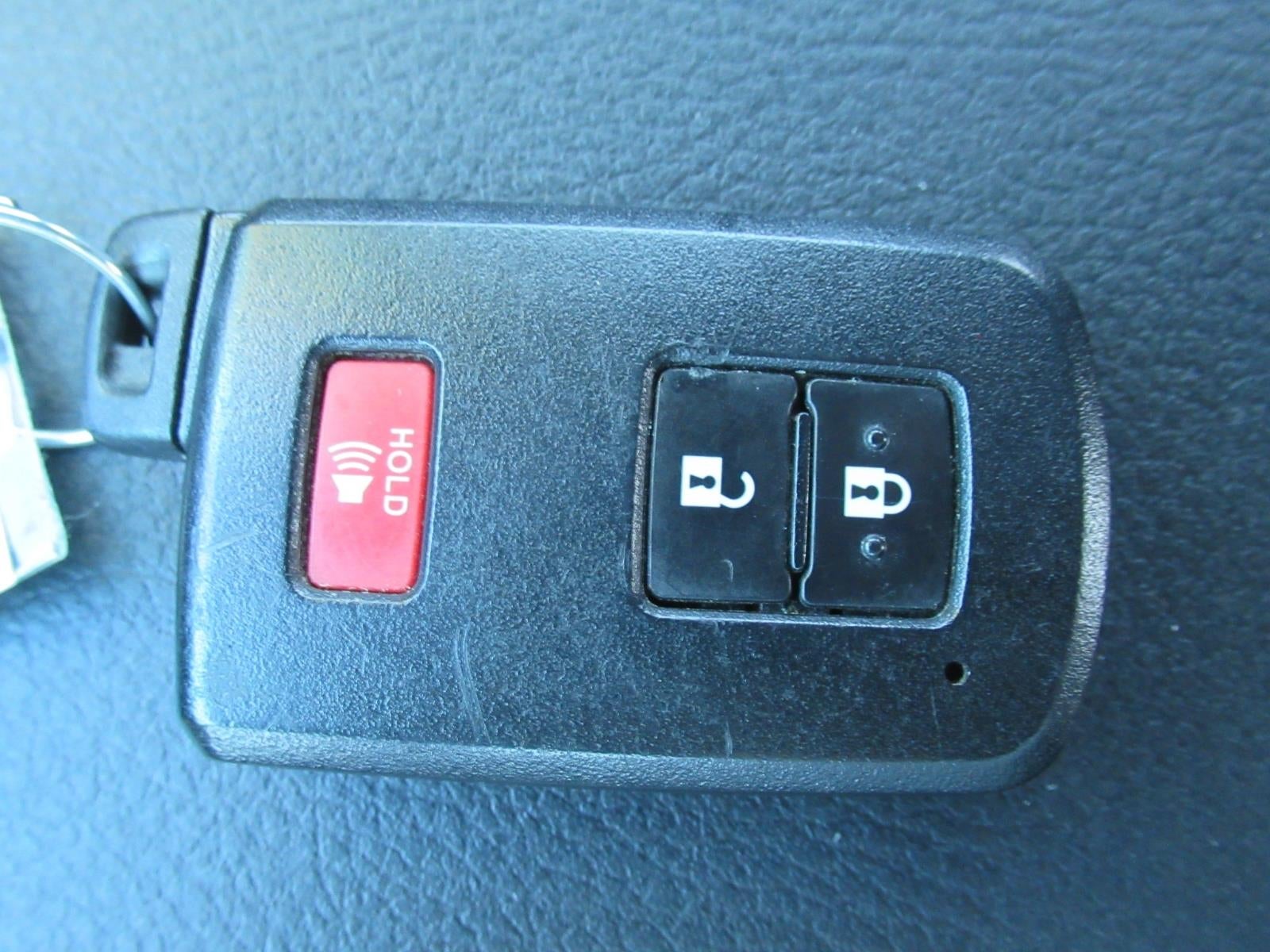 2022 Toyota Tacoma 2WD SR5