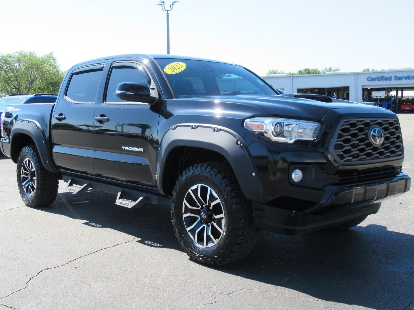 2022 Toyota Tacoma 2WD SR5