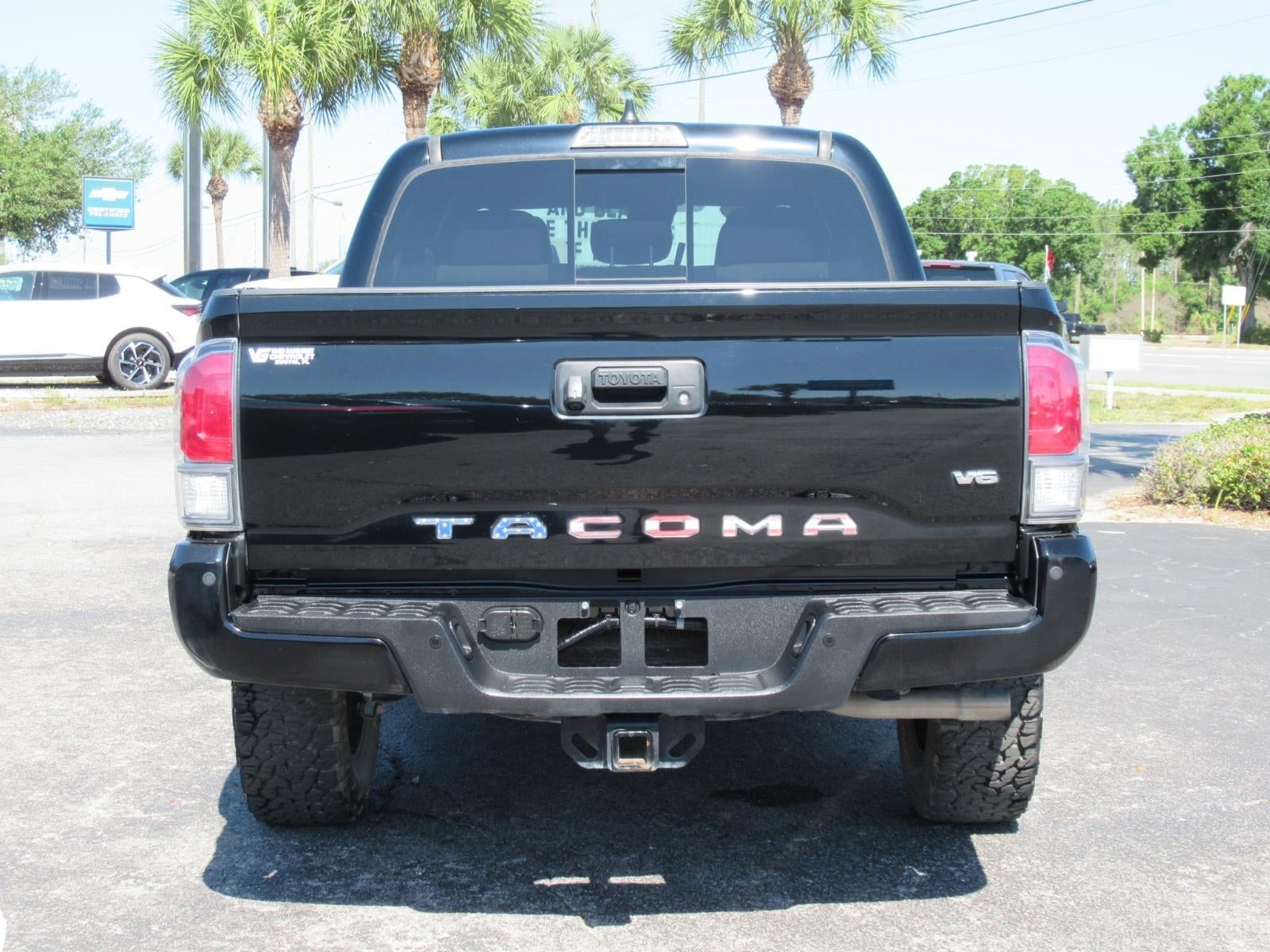 2022 Toyota Tacoma 2WD SR5