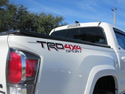 2022 Toyota Tacoma 4WD SR