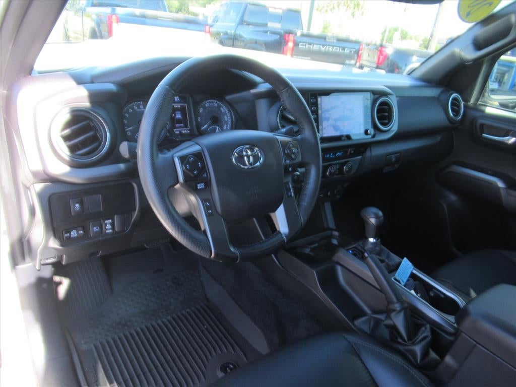 2022 Toyota Tacoma 4WD SR