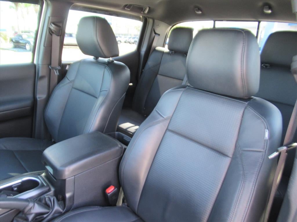 2022 Toyota Tacoma 4WD SR