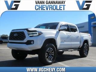 2022 Toyota Tacoma 4WD SR