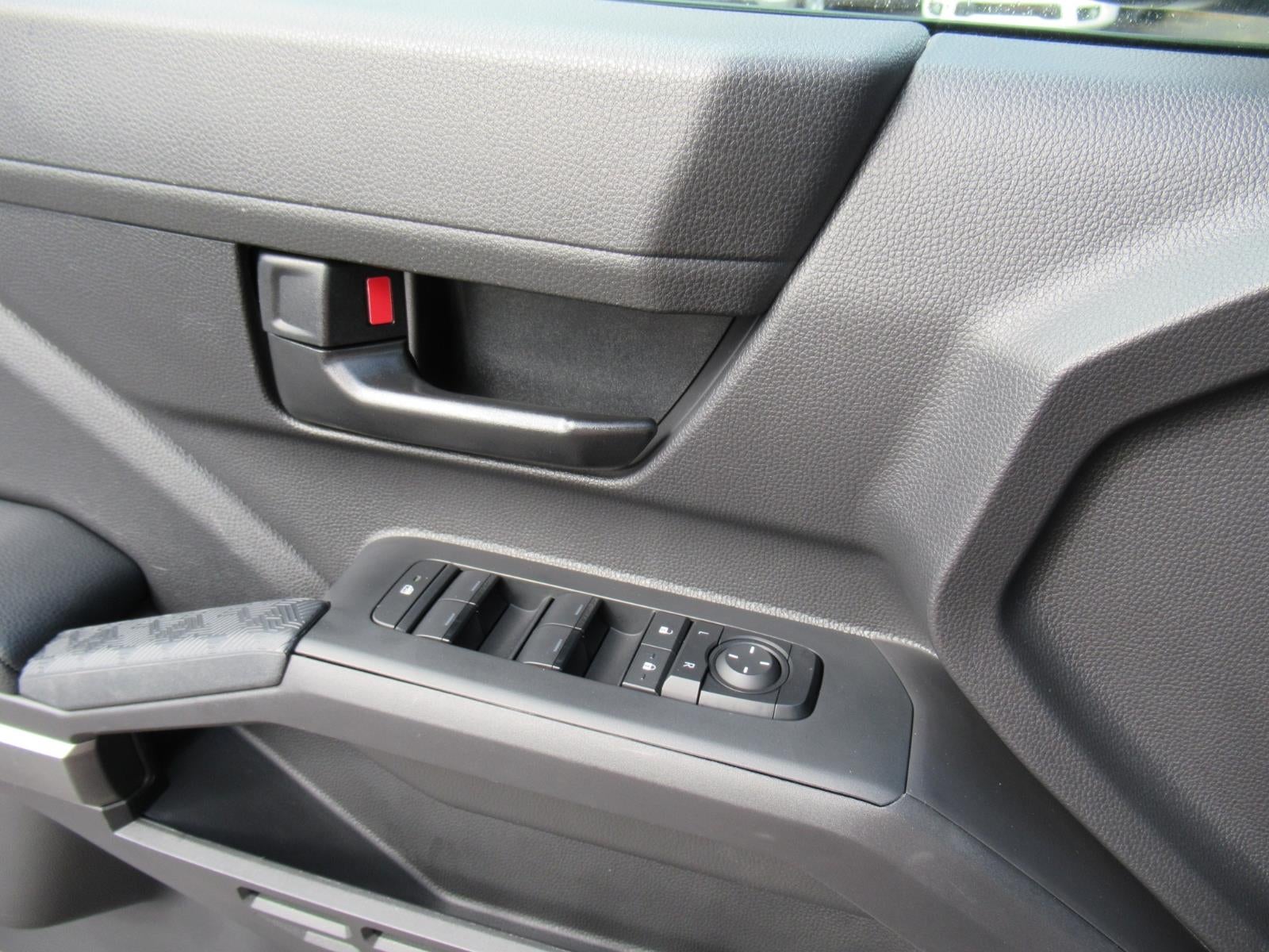 2024 Toyota Tacoma 2WD SR5