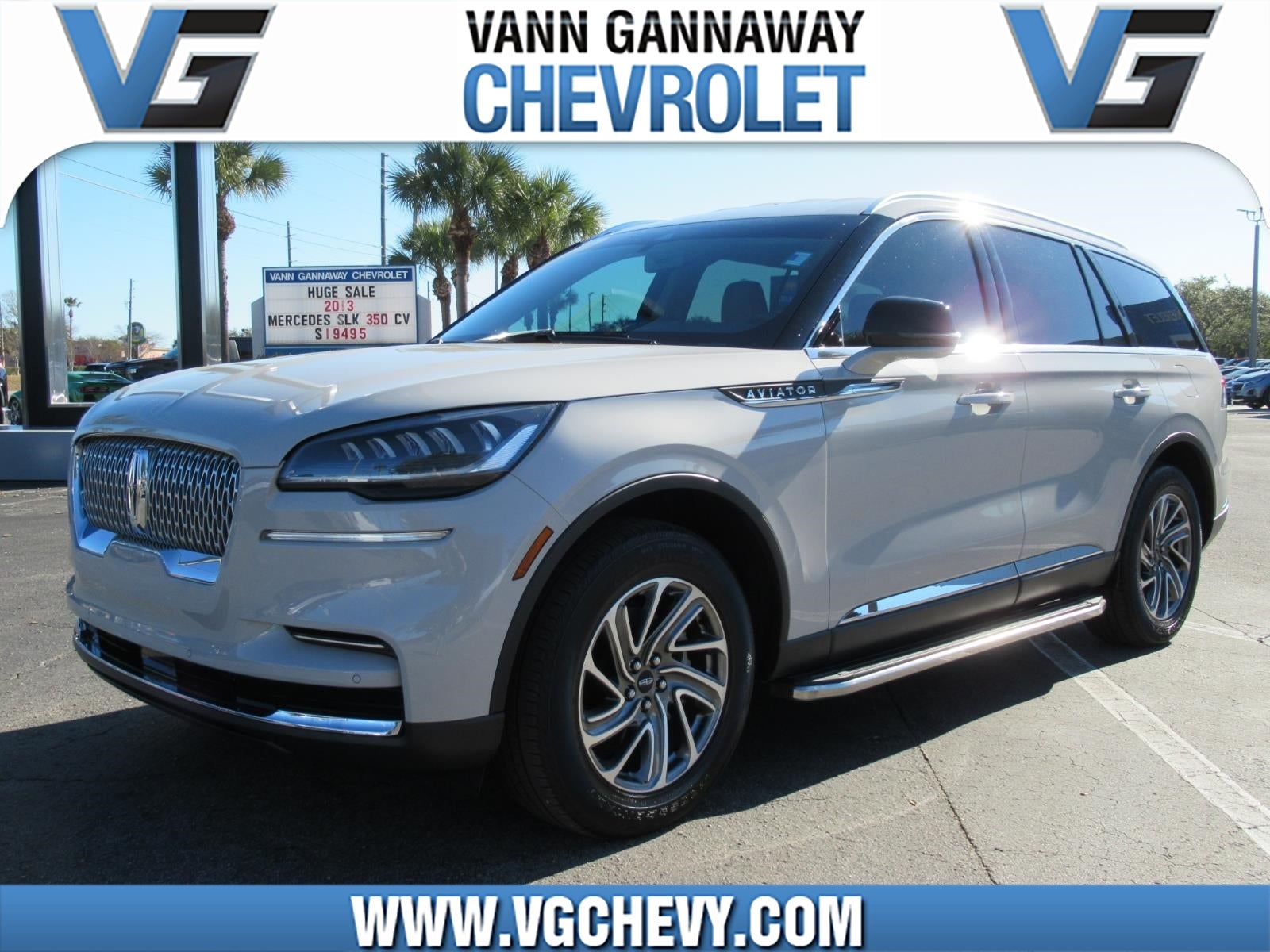 2023 Lincoln Aviator Standard