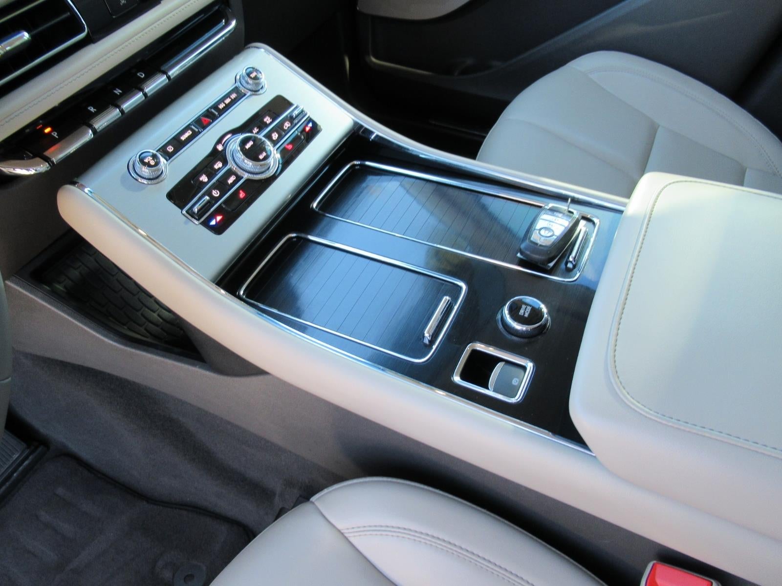 2023 Lincoln Aviator Standard