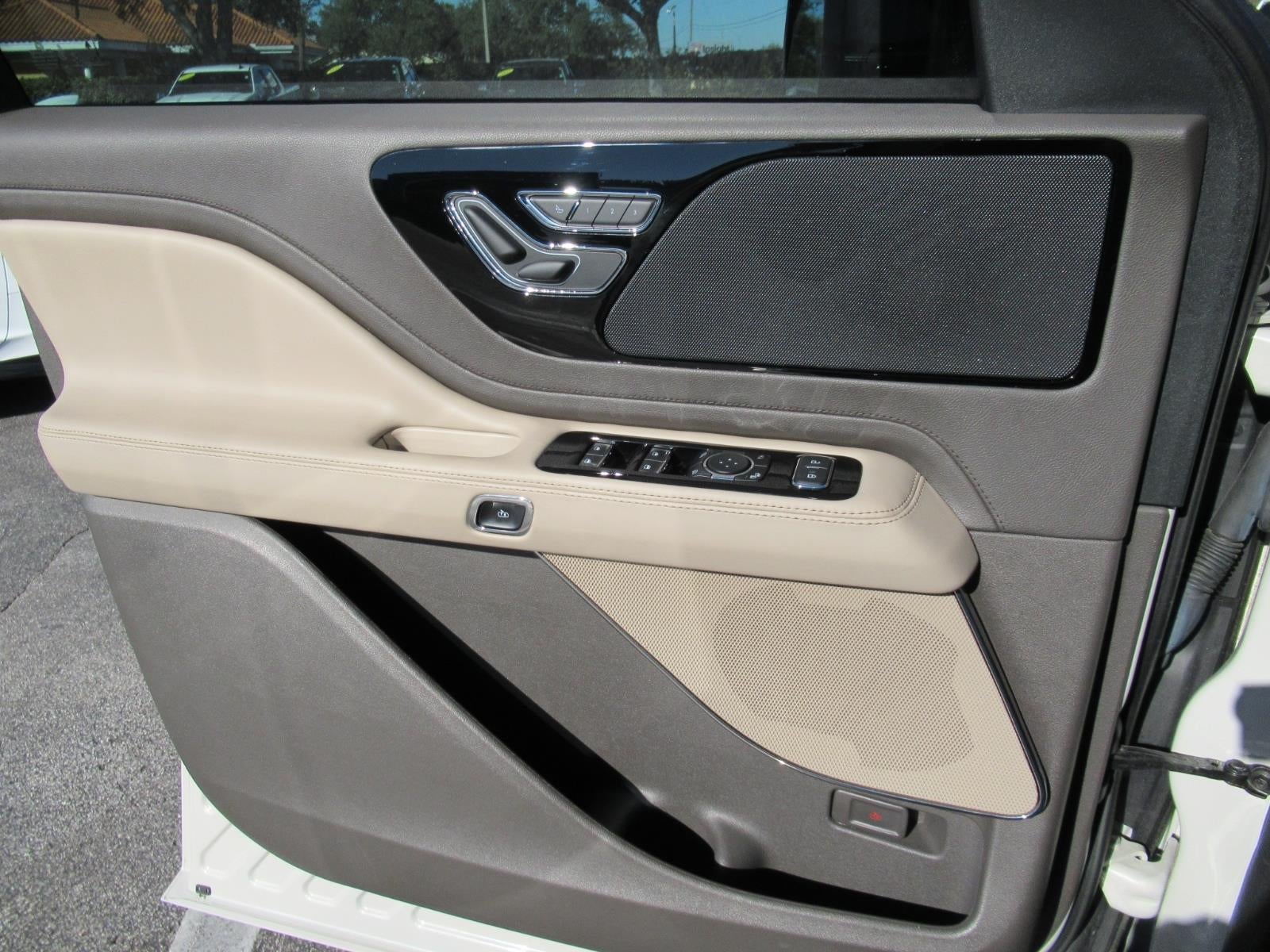 2023 Lincoln Aviator Standard