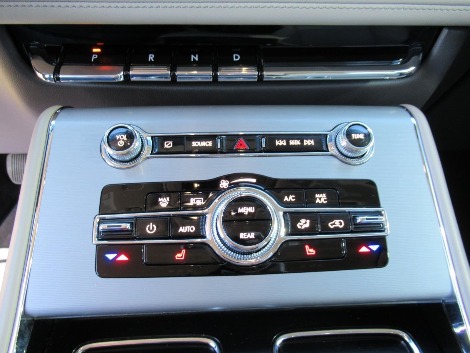 2023 Lincoln Aviator Standard