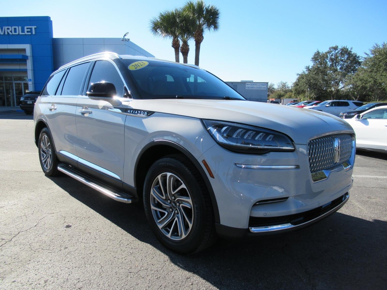 2023 Lincoln Aviator Standard