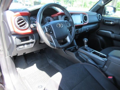 2016 Toyota Tacoma SR