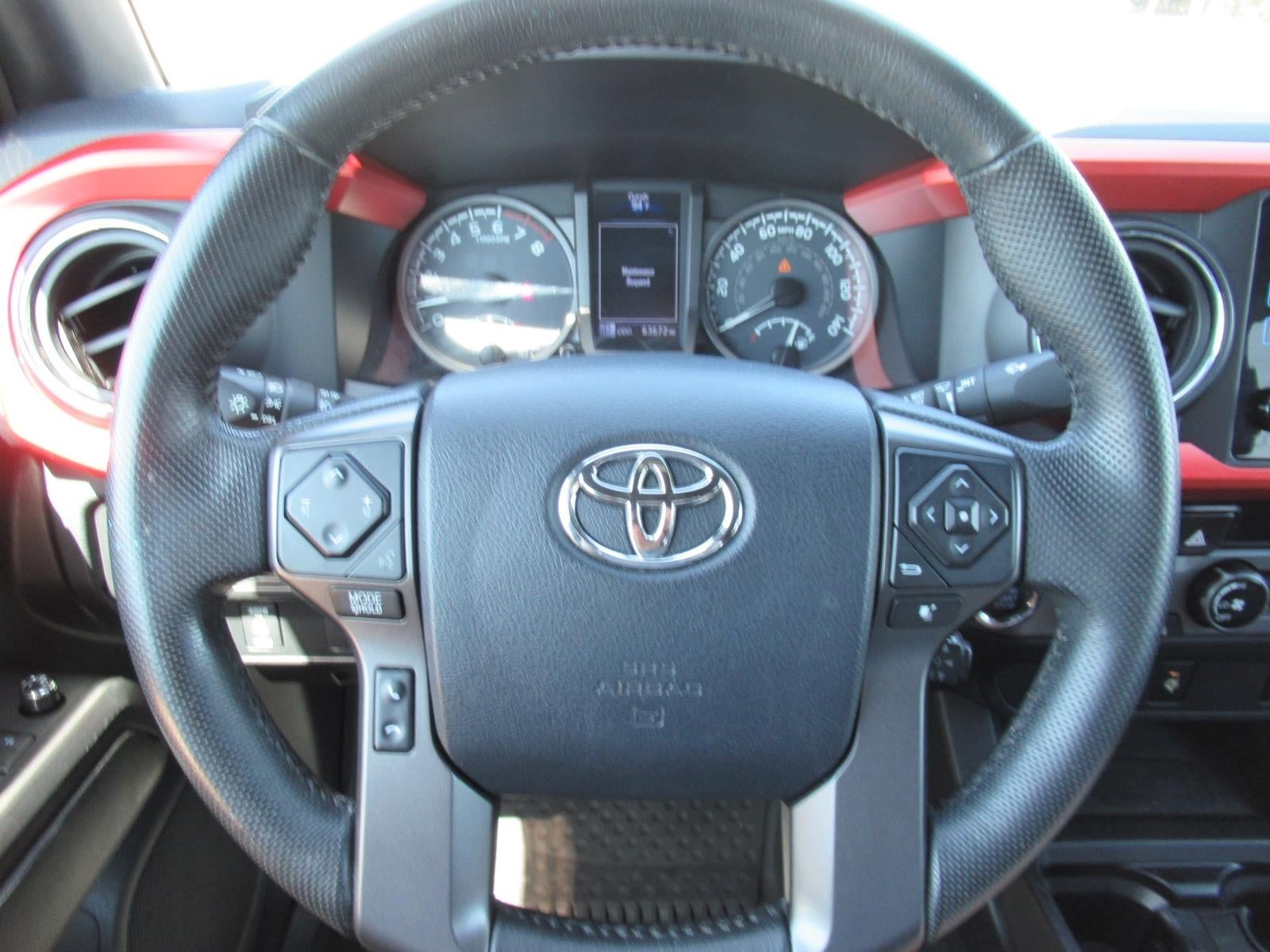 2016 Toyota Tacoma SR